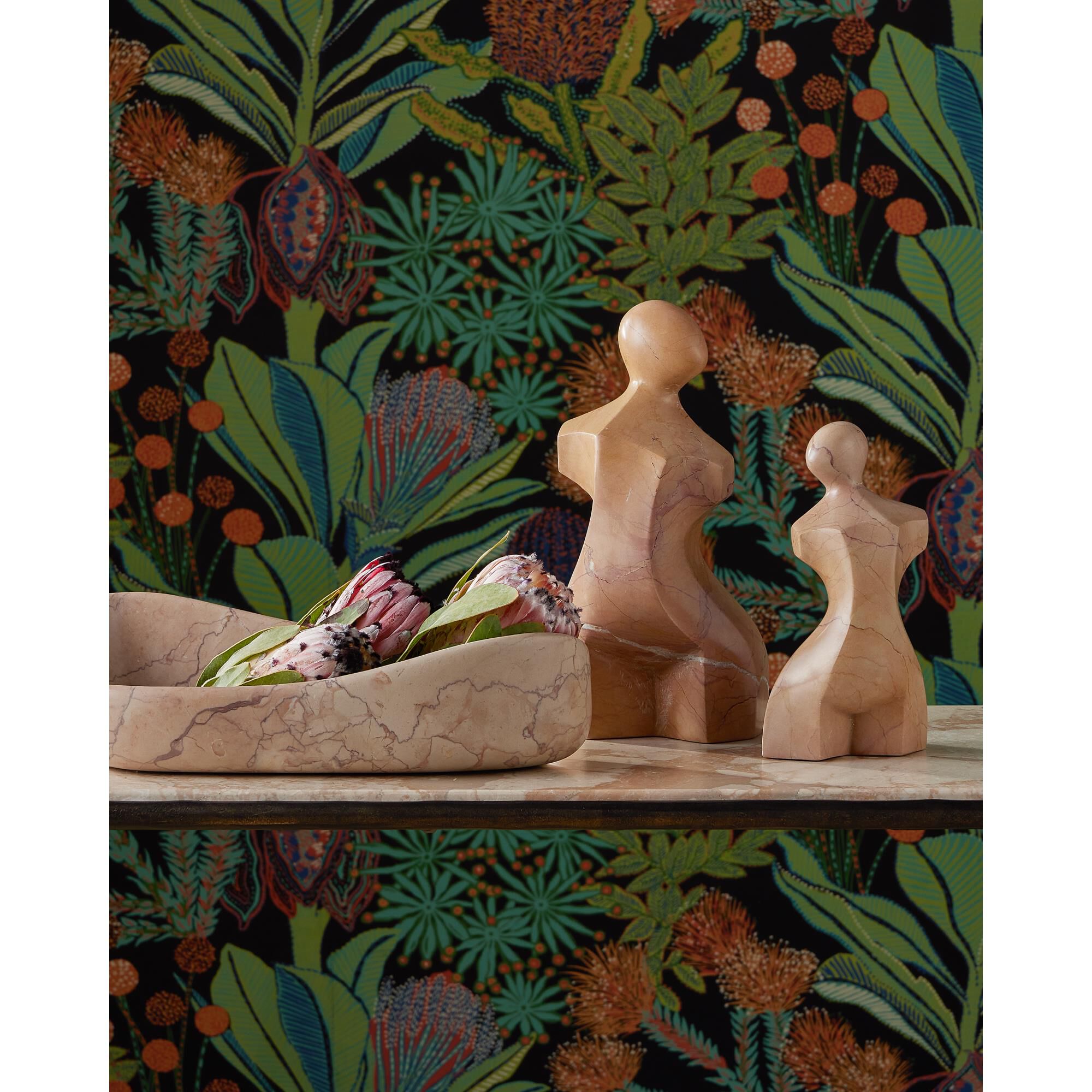 Giada Rosa Sculpture by Currey and Company