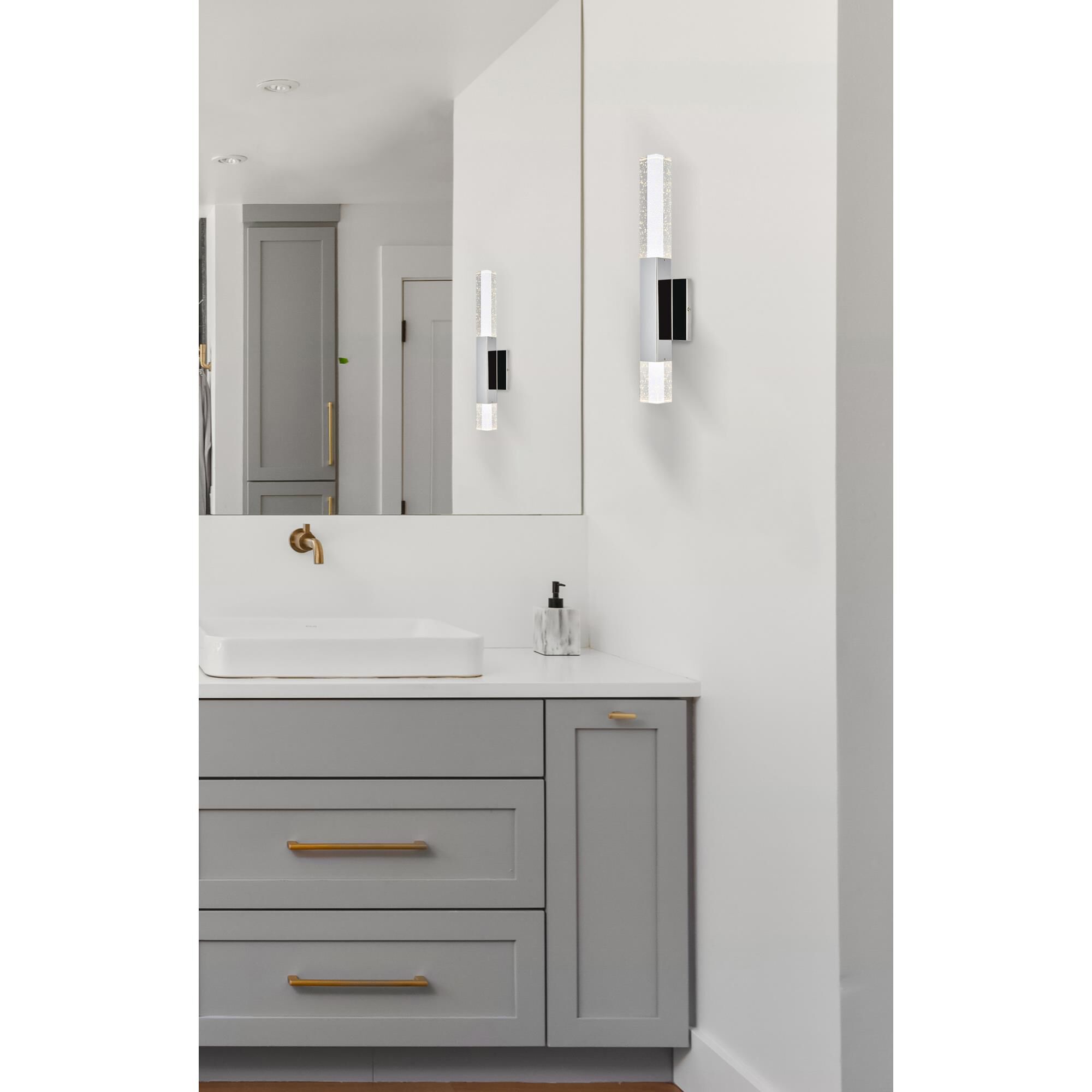 Shown in Chrome finish and Clear Royal Cut crystal