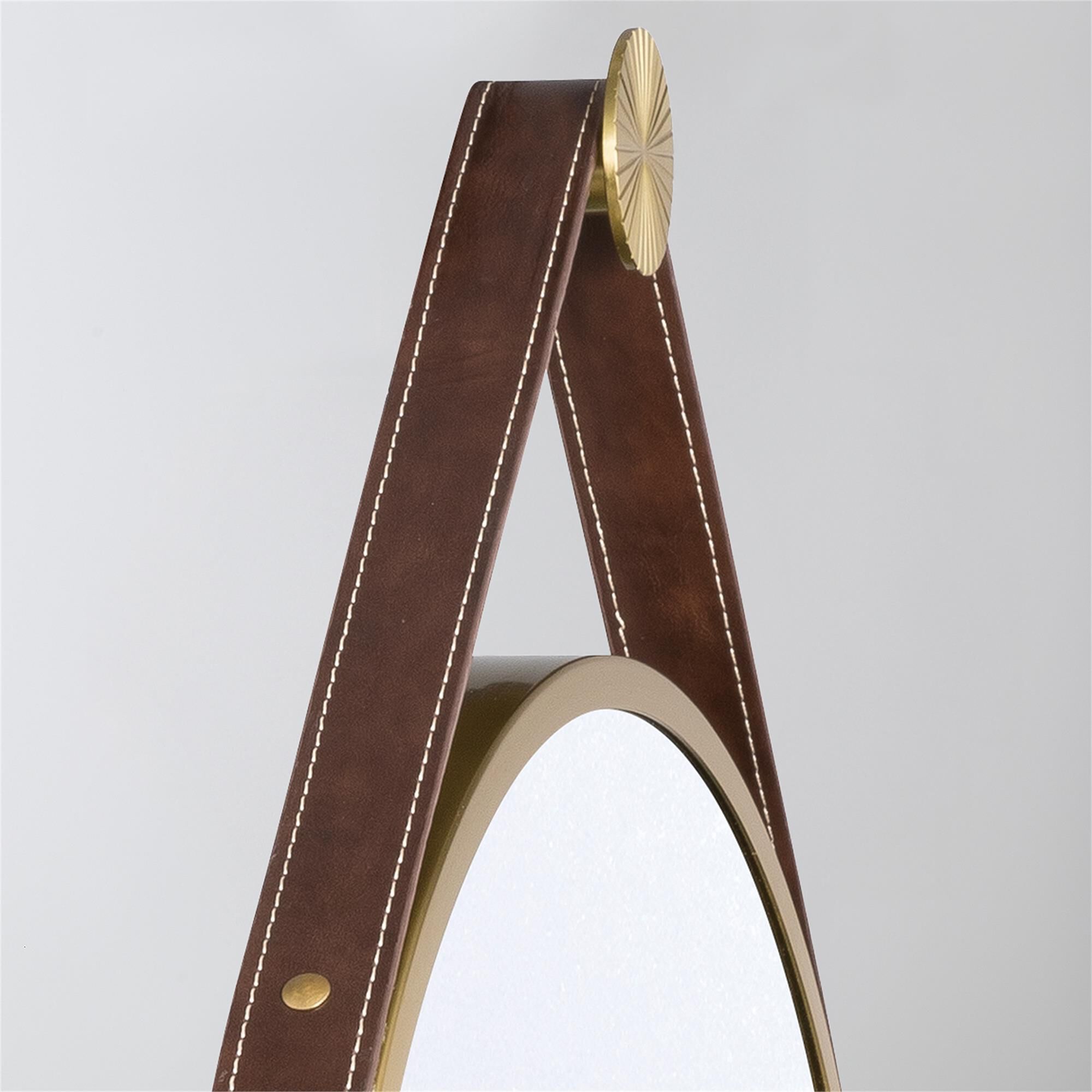 Shown in Luxe Gold finish