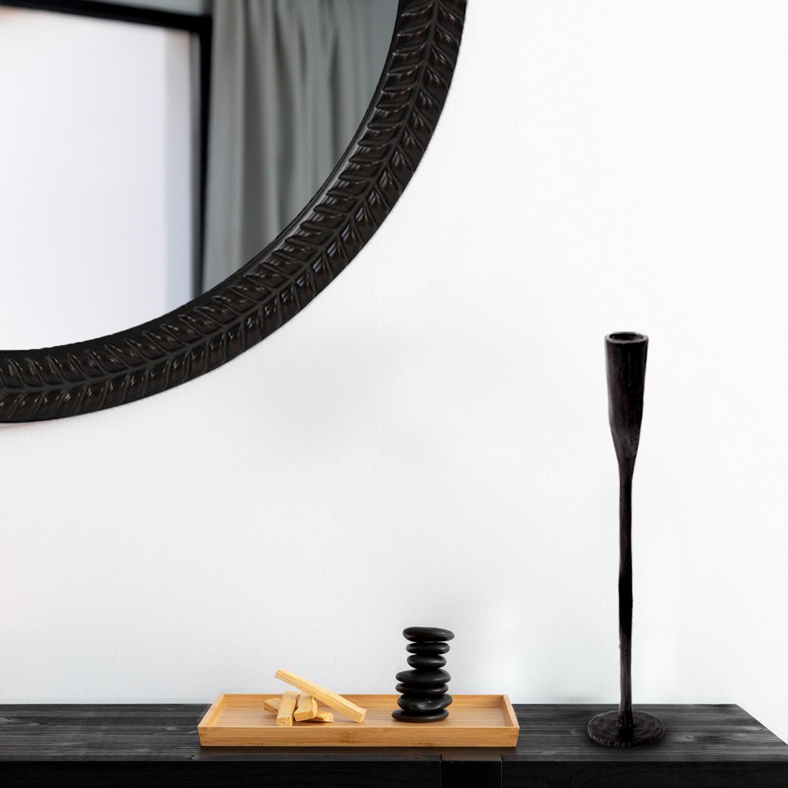 Shown in Raw Graphite finish