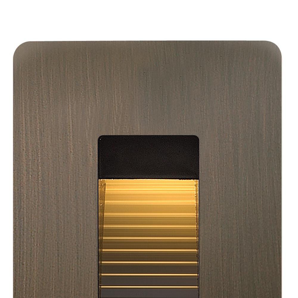 Hinkley Lighting Luna 4 Watt LED Deck Light