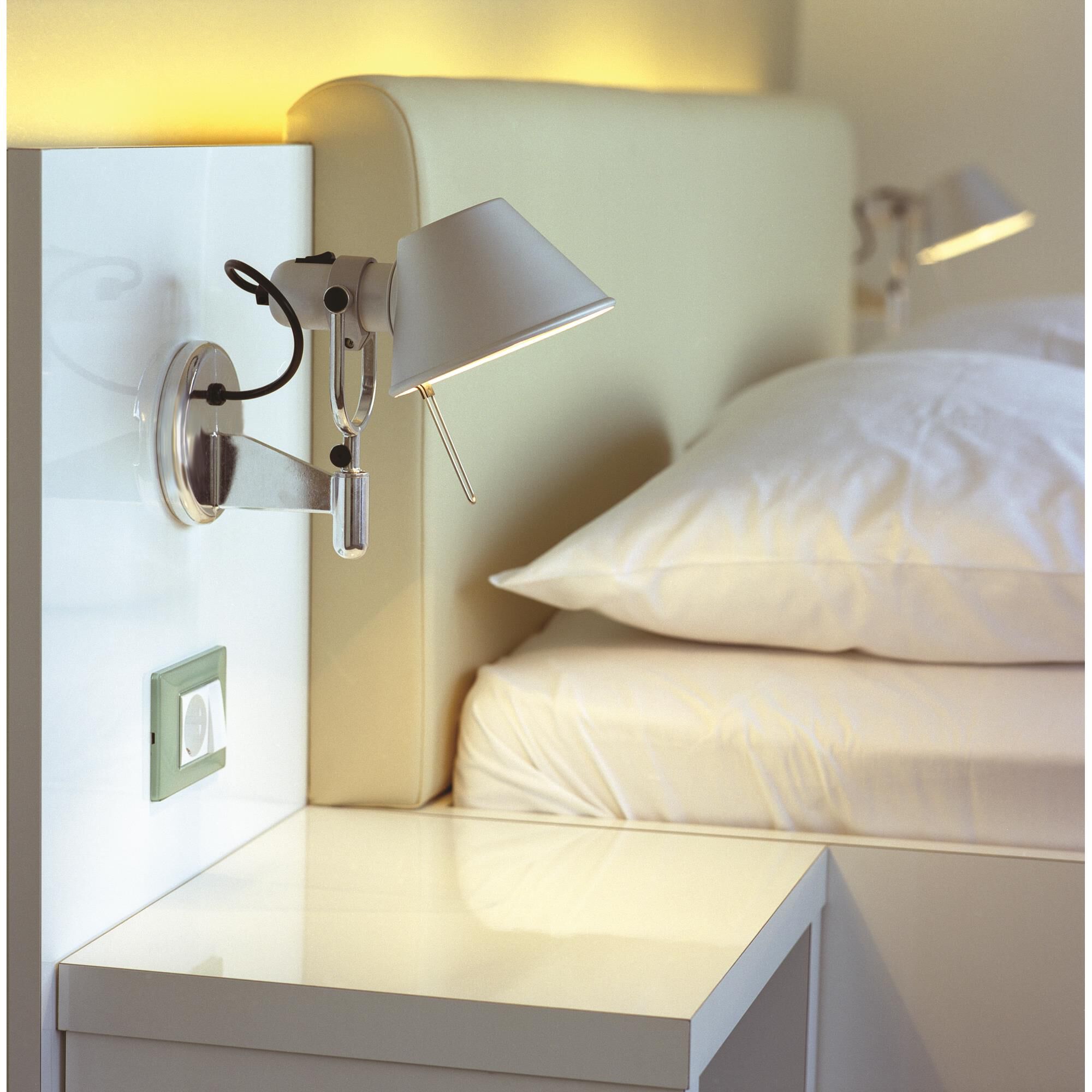 Michele De Lucchi, Giancarlo Fassina Tolomeo LED Wall Swing Lamp by Artemide