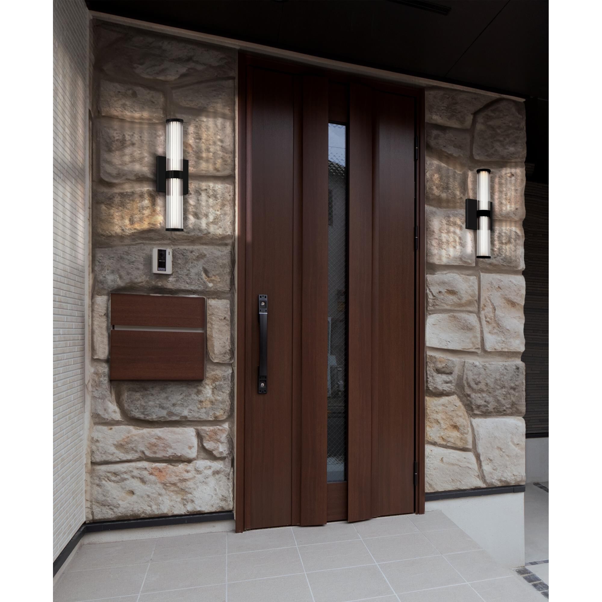 Shown in Black finish and Clear  glass