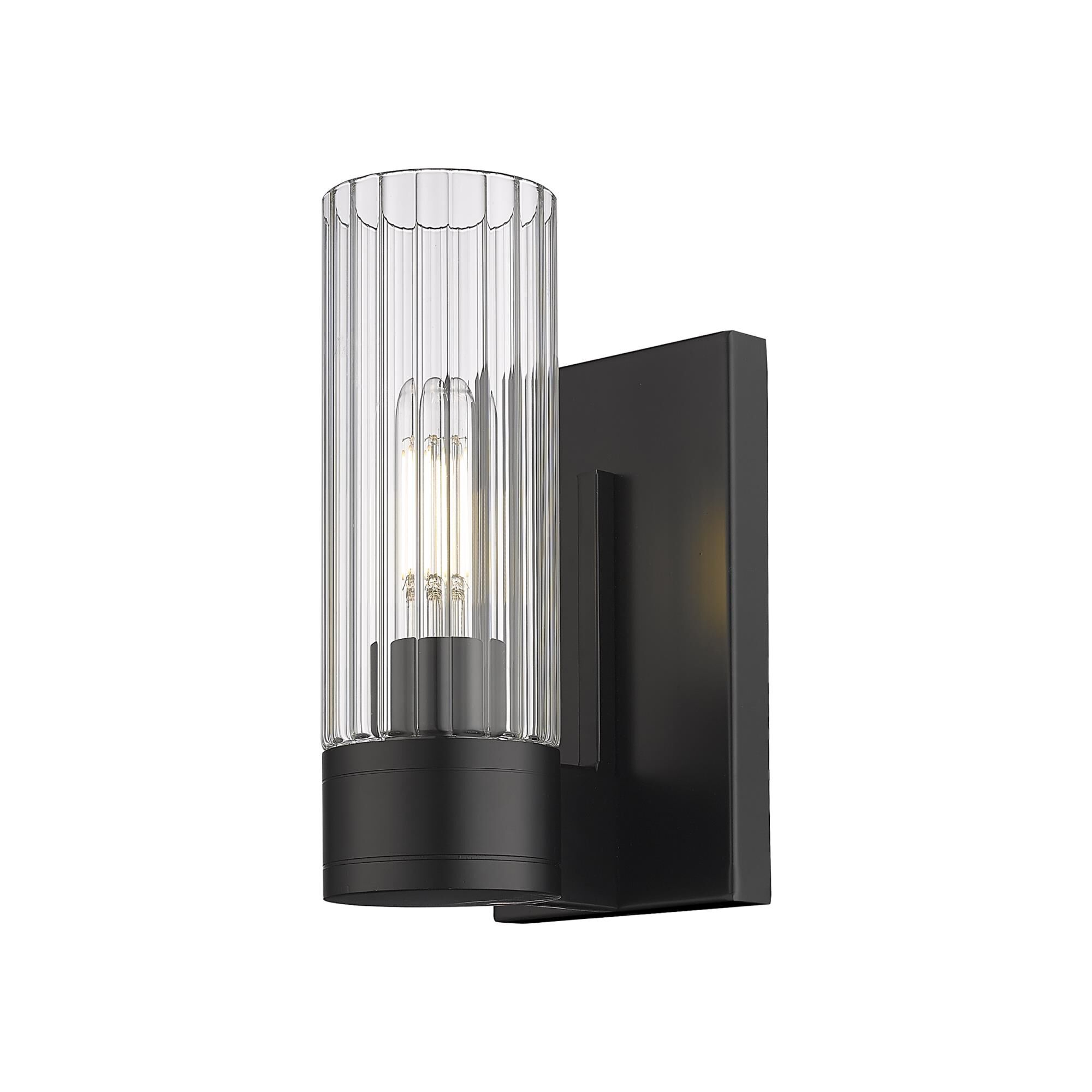 Shown in Matte Black finish and Clear glass and Clear Glass shade