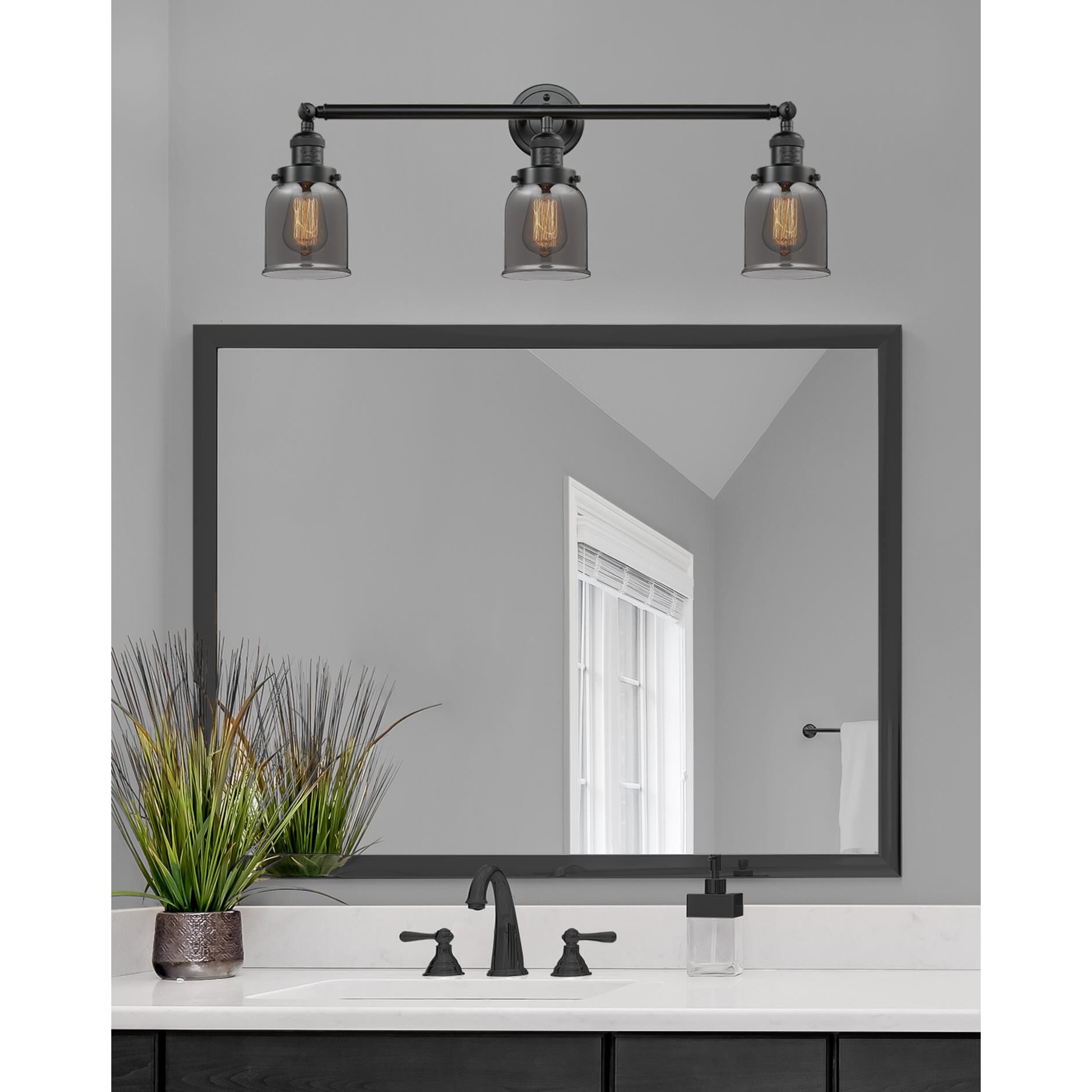 Shown in Oil Rubbed Bronze finish and Plated Smoked glass