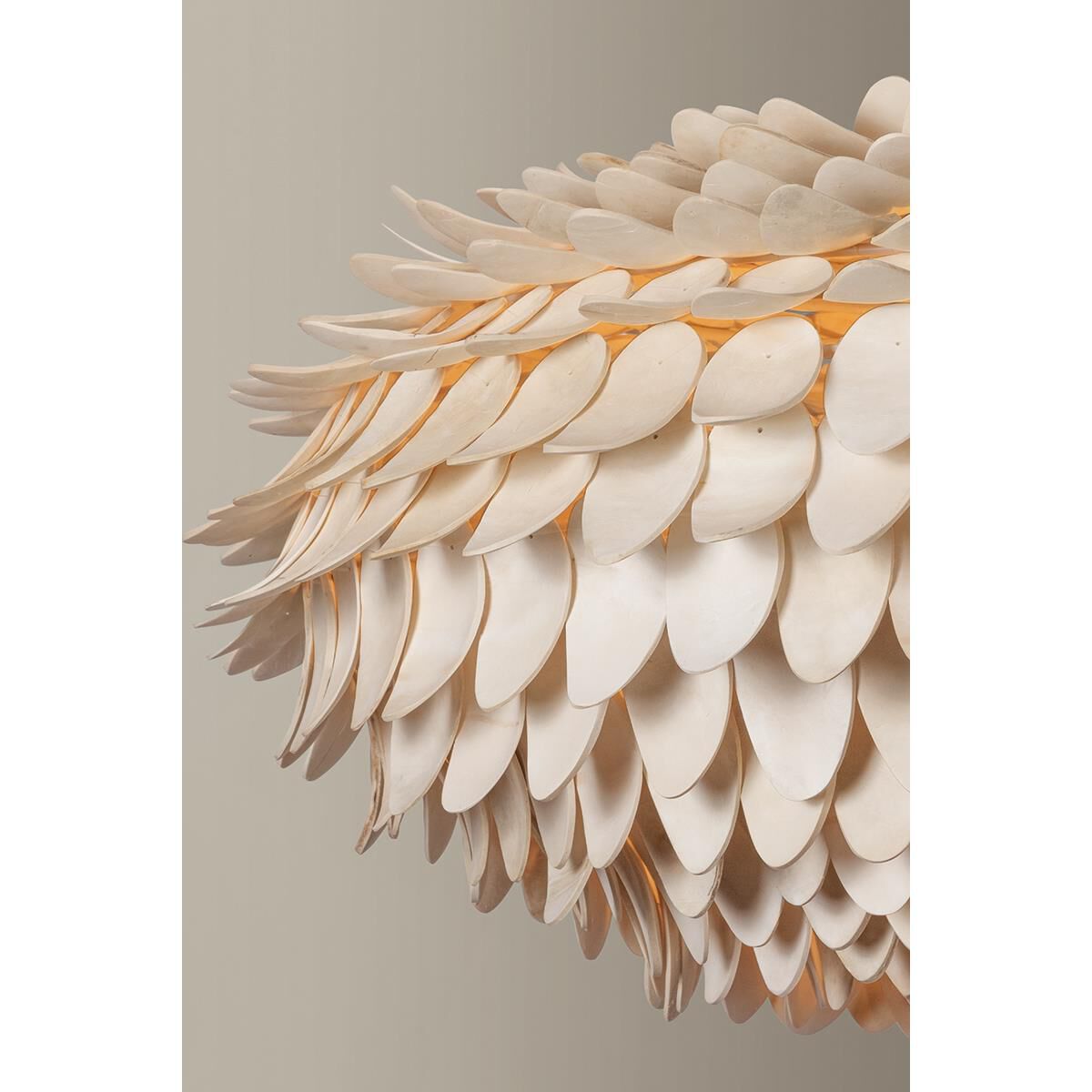 Shown in White Plaster finish and Coco Shell shade