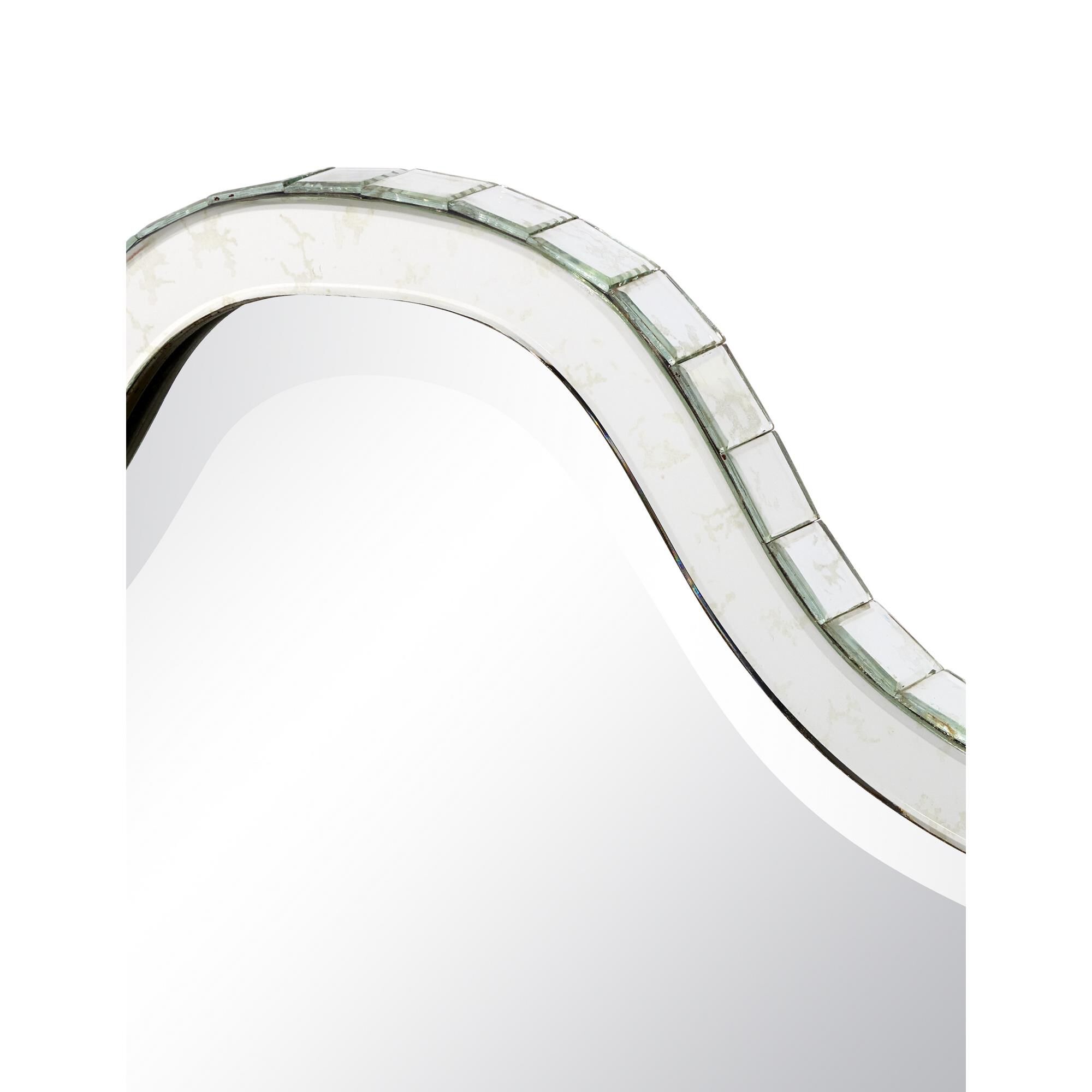 Shown in Granello Silver Leaf/Antique Mirror finish