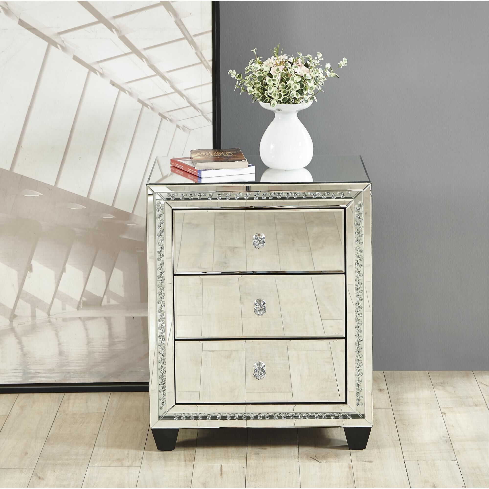 Shown in Clear finish