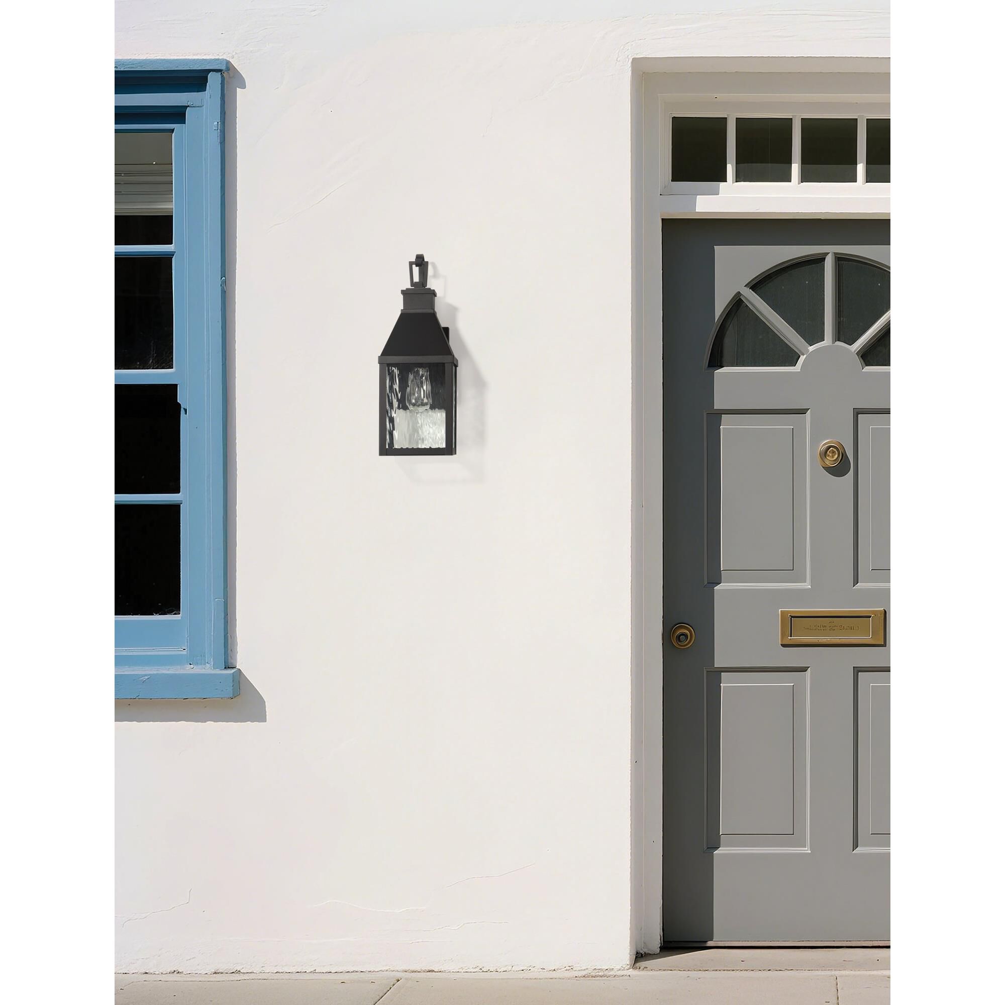 Shown in Textured Black finish and Clear Water glass