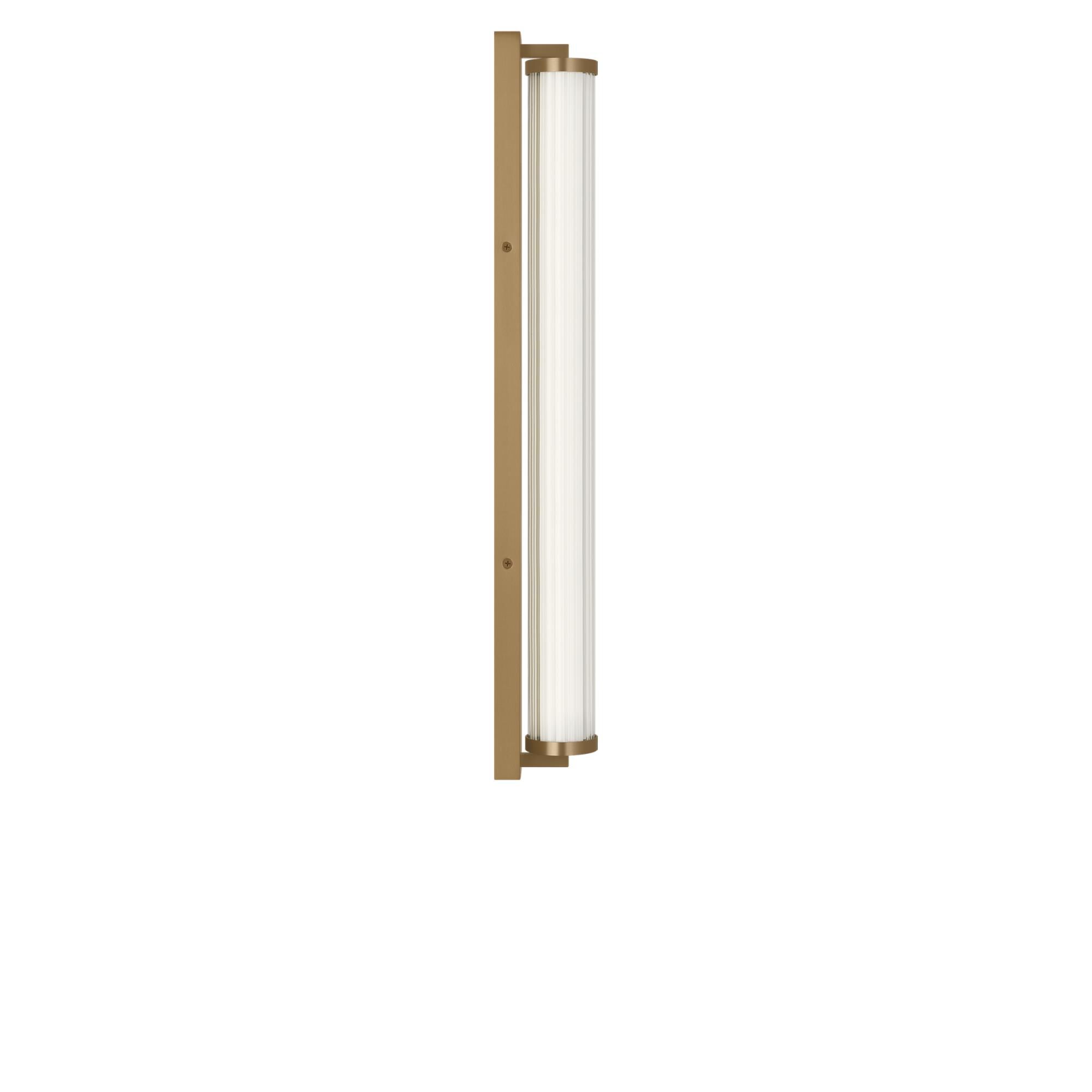 Shown in Satin Brass finish and Transparent Polycarbonate shade