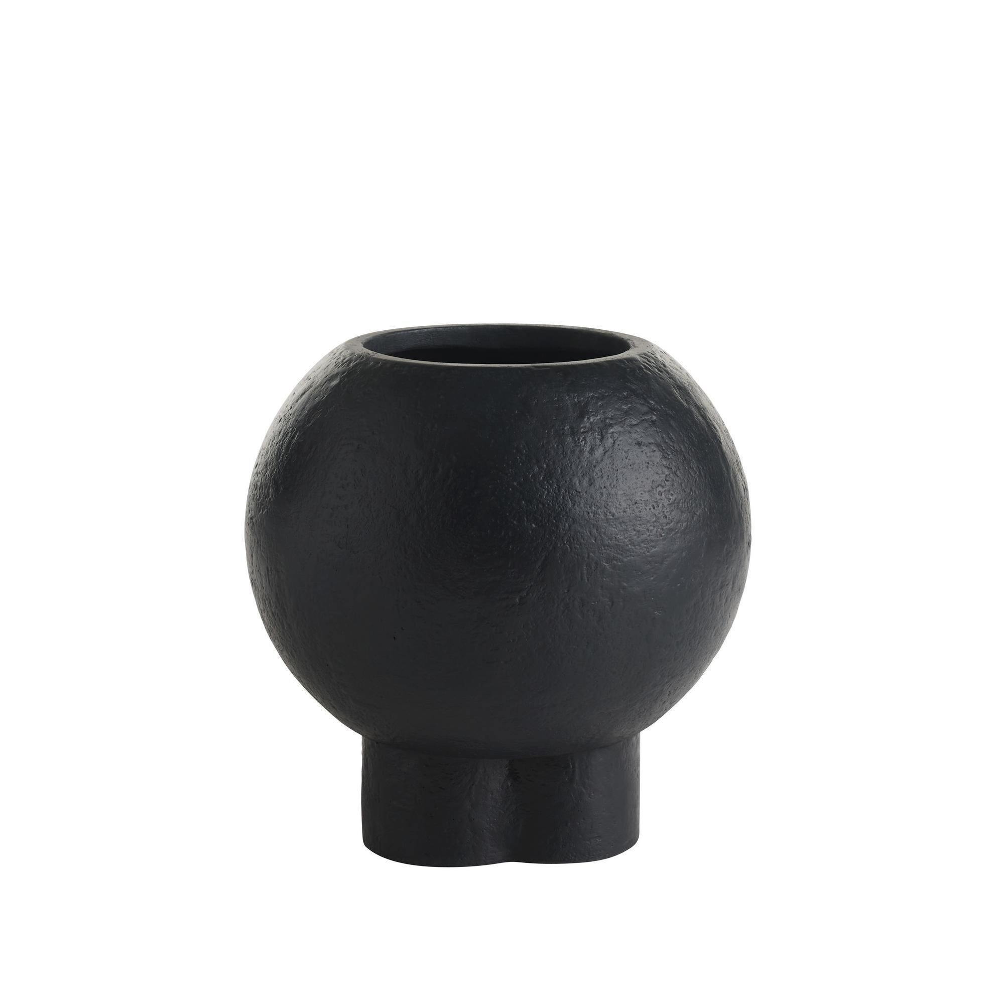 Shown in Matte Black finish