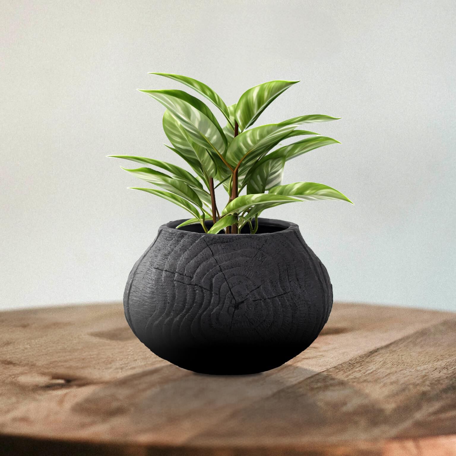 Shown in Textured finish