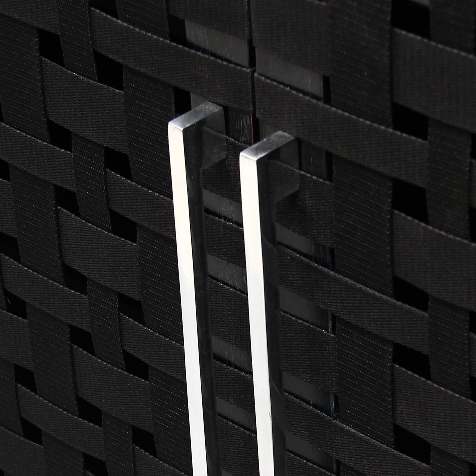 Shown in Checkmate Black finish