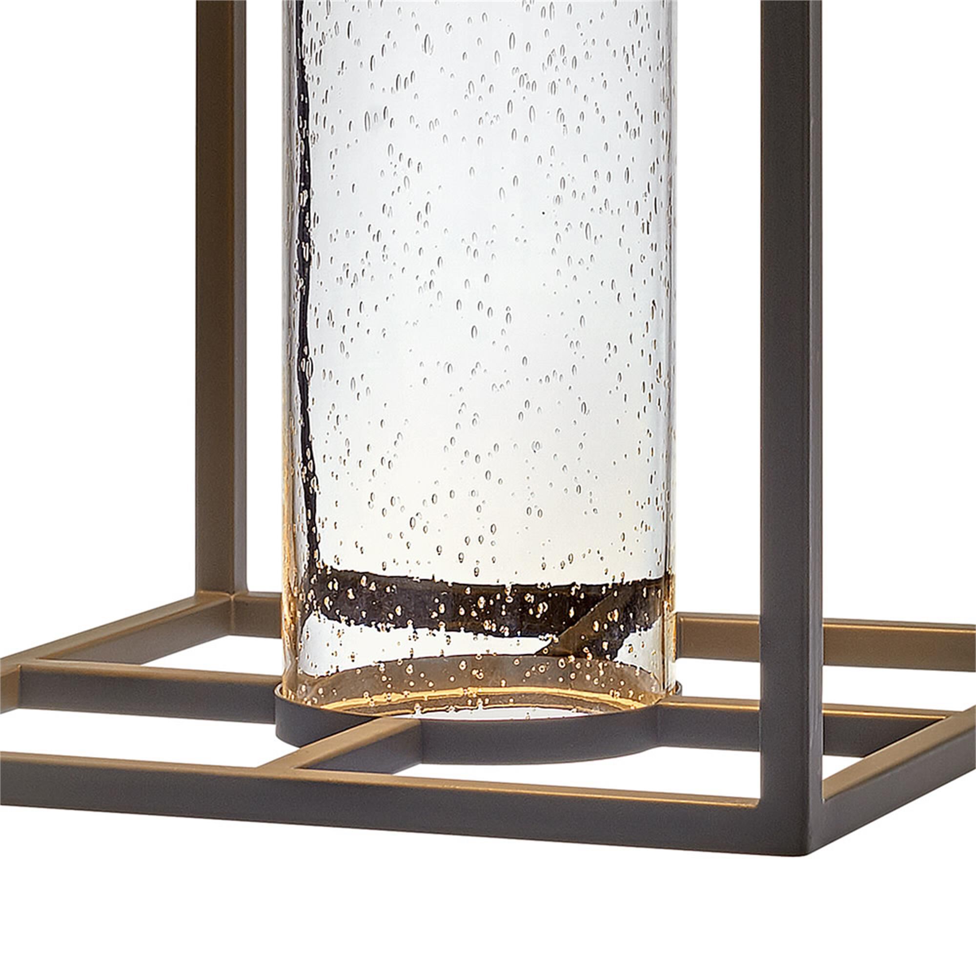 Shown in Oil Rubbed Bronze finish and Clear Seedy glass