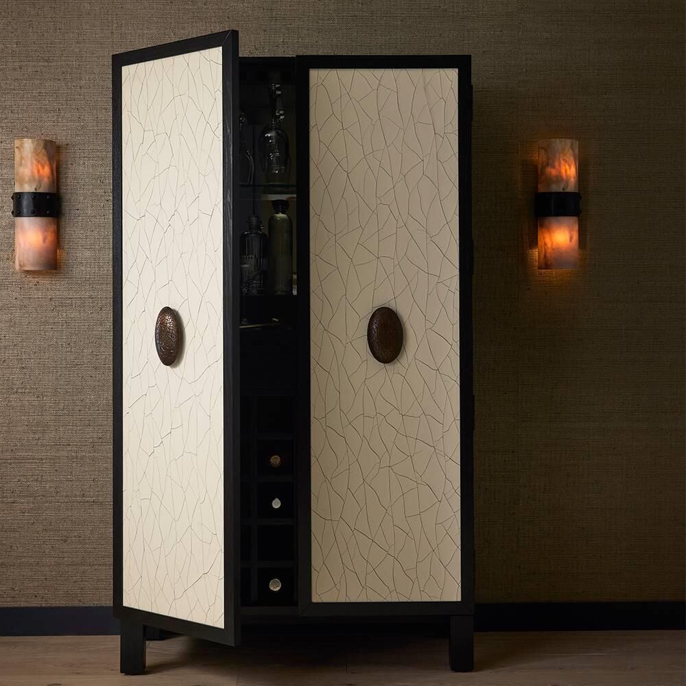 Shown in Ivory and Ebony finish