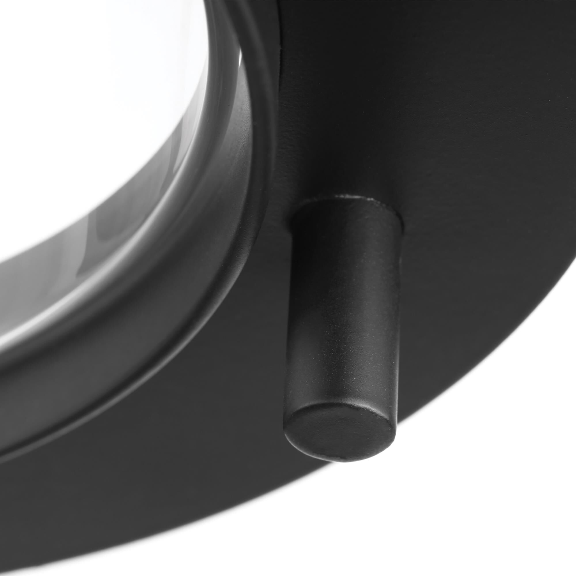 Shown in Matte Black finish and Clear glass