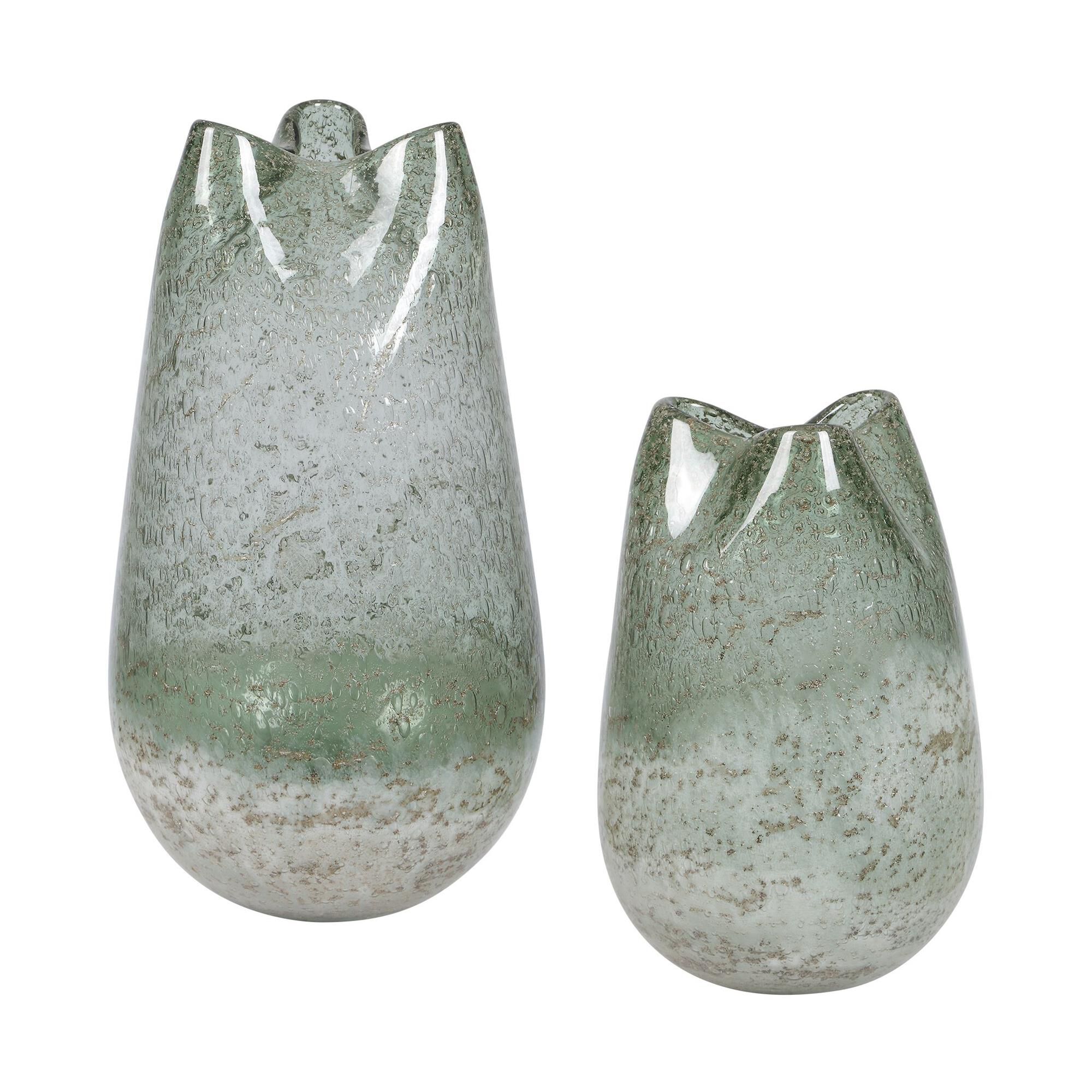 Shown in Blue, Green finish