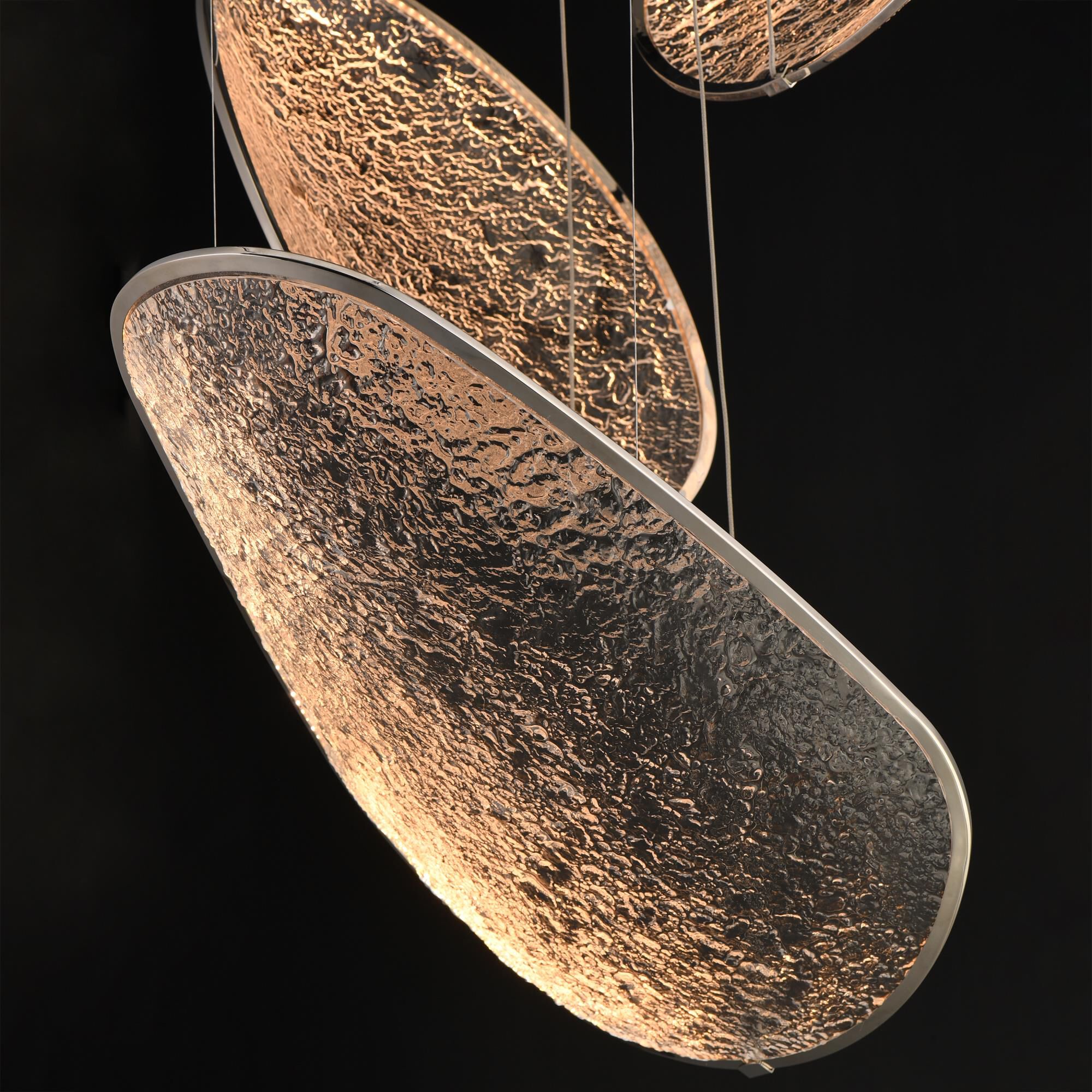 Shown in Polished Chrome finish