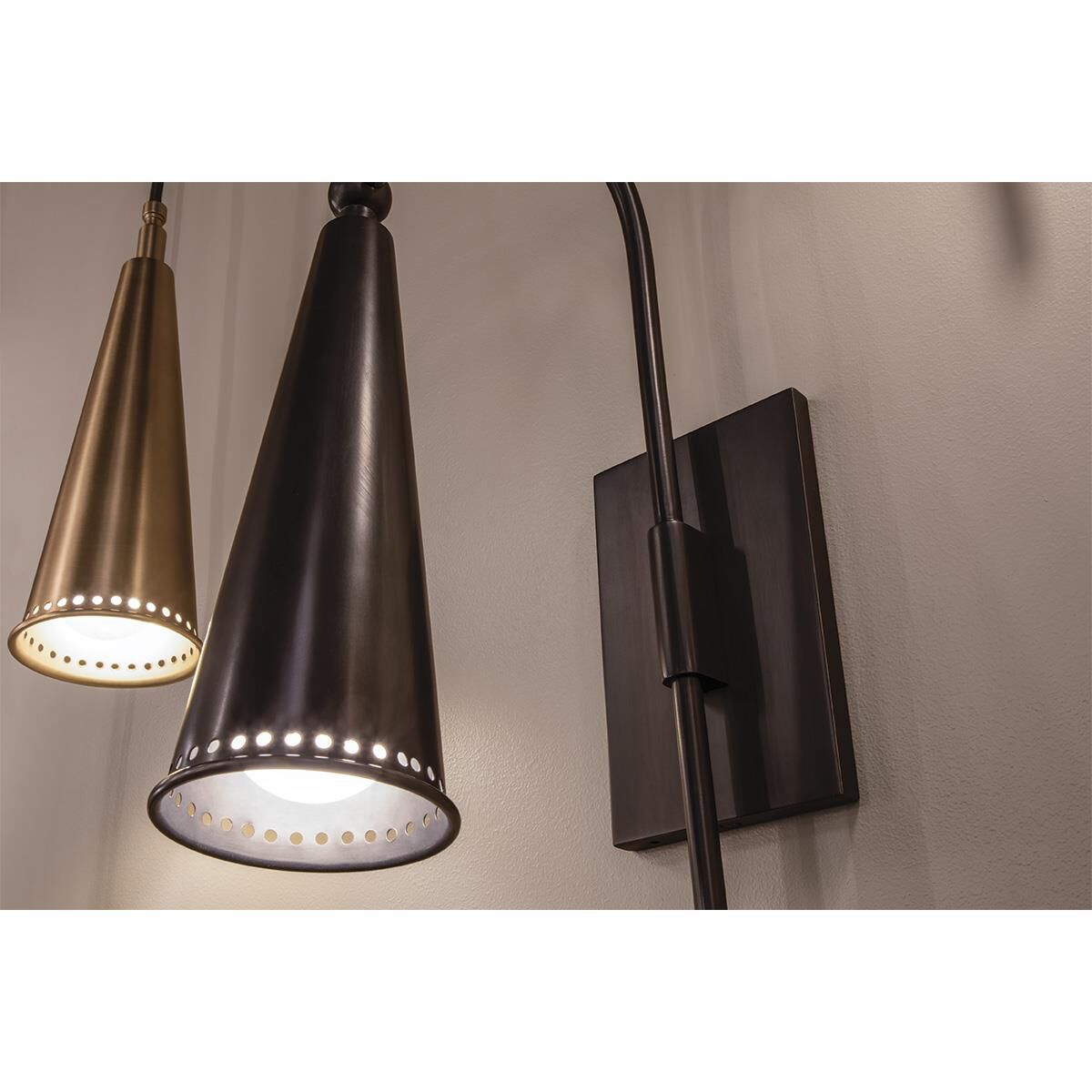 Alva 4.5 Inch Wall Sconce by Hudson Valley Lighting