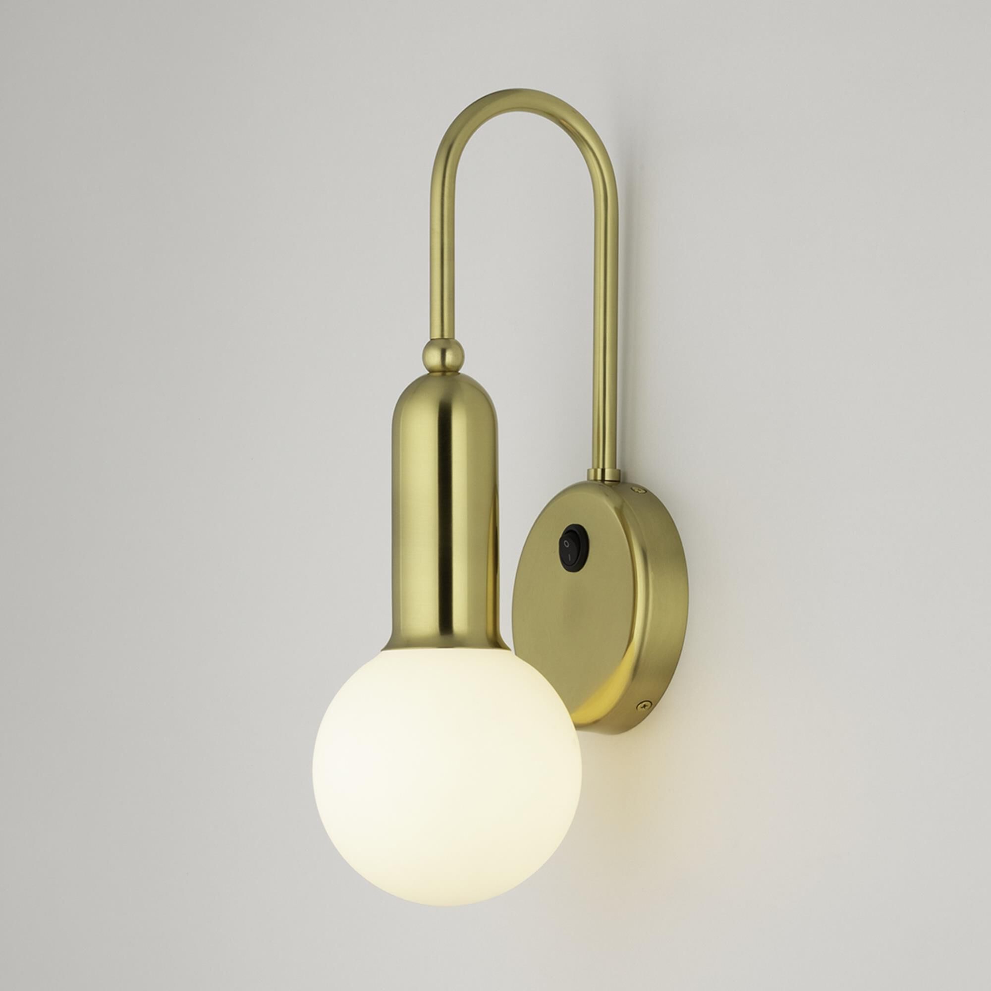 Gabby 5 Inch Wall Sconce by Mitzi