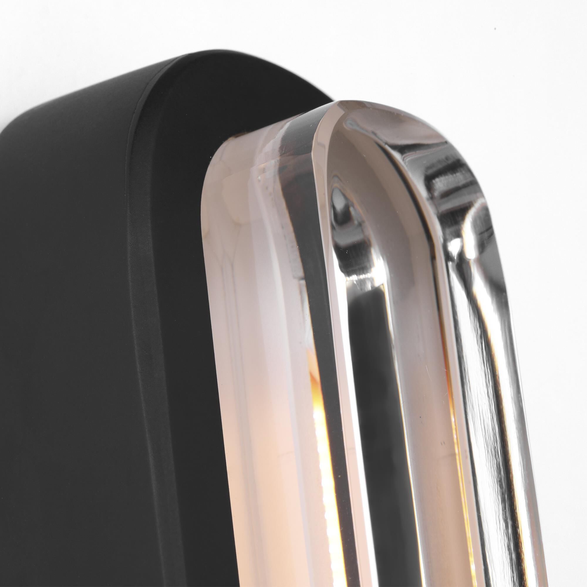 Shown in Nightshade Black finish and Clear Crystal glass