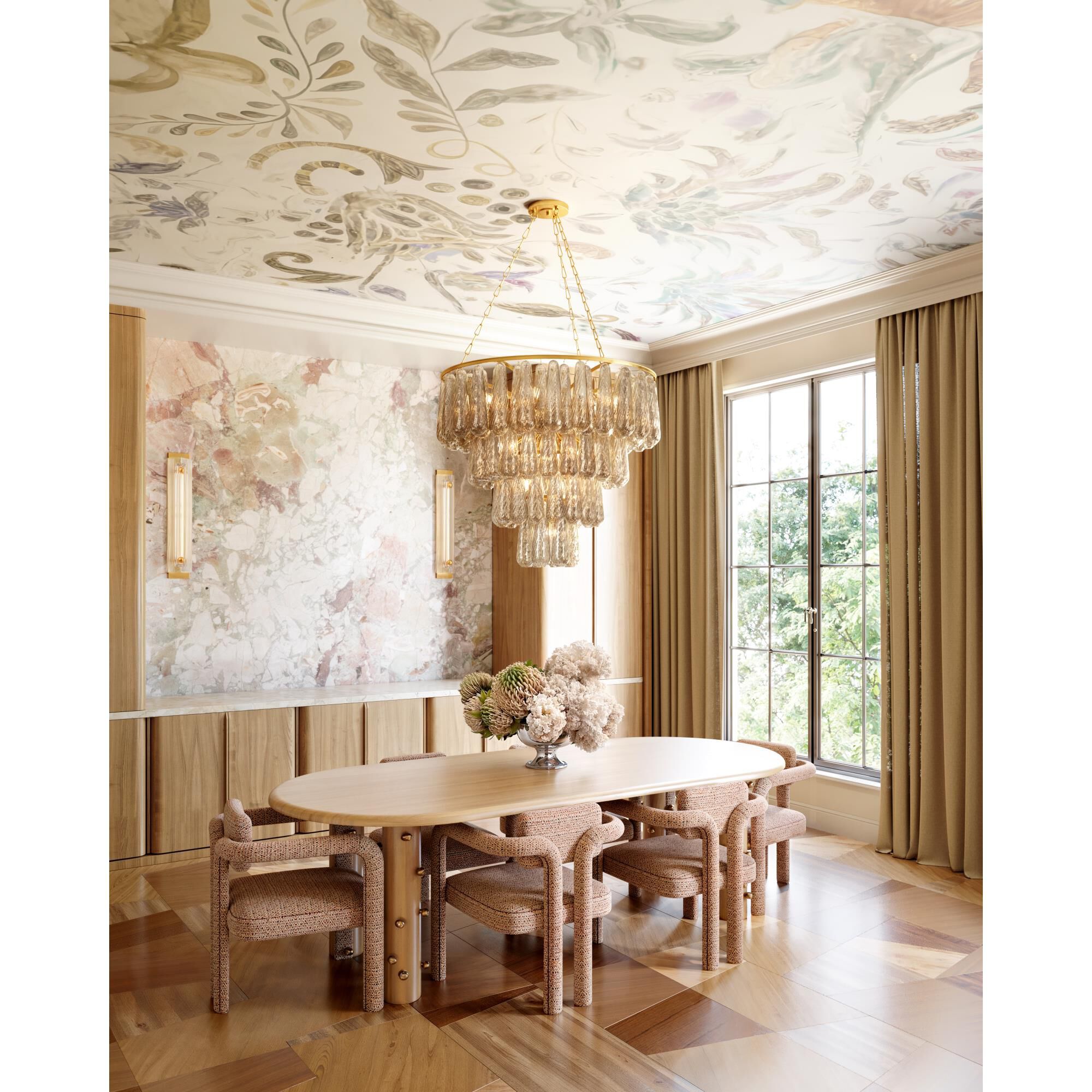 Shown in Vintage Gold Leaf finish and Piastre shade