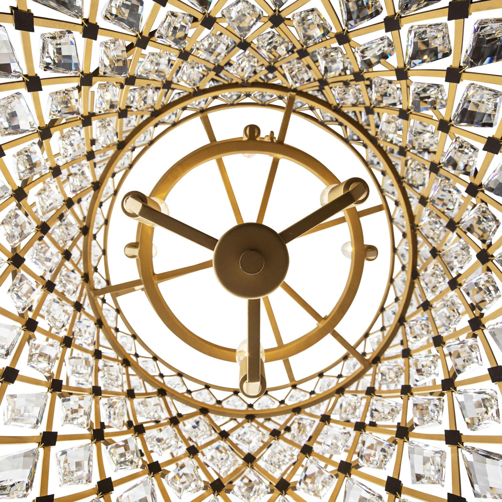 Windsor Chandelier by Varaluz