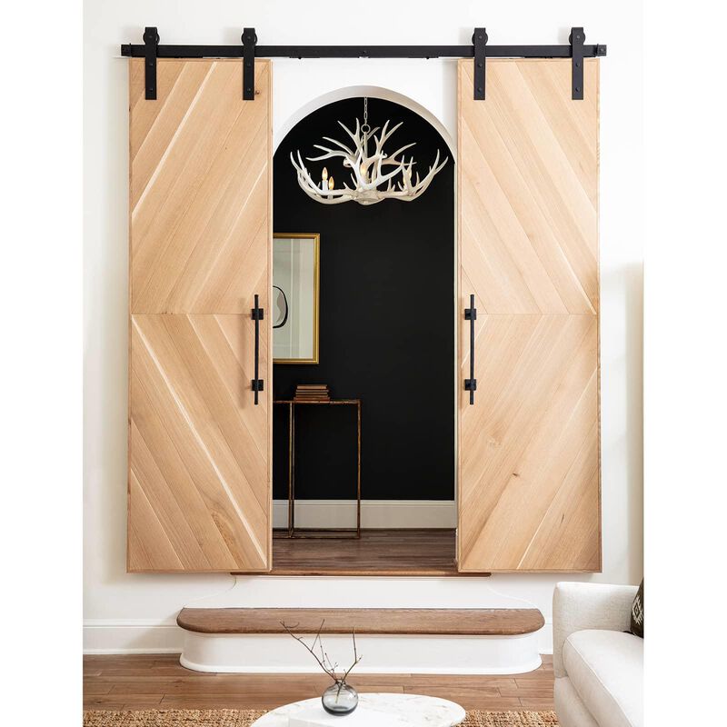 Antler Medium Chandelier by Regina Andrew