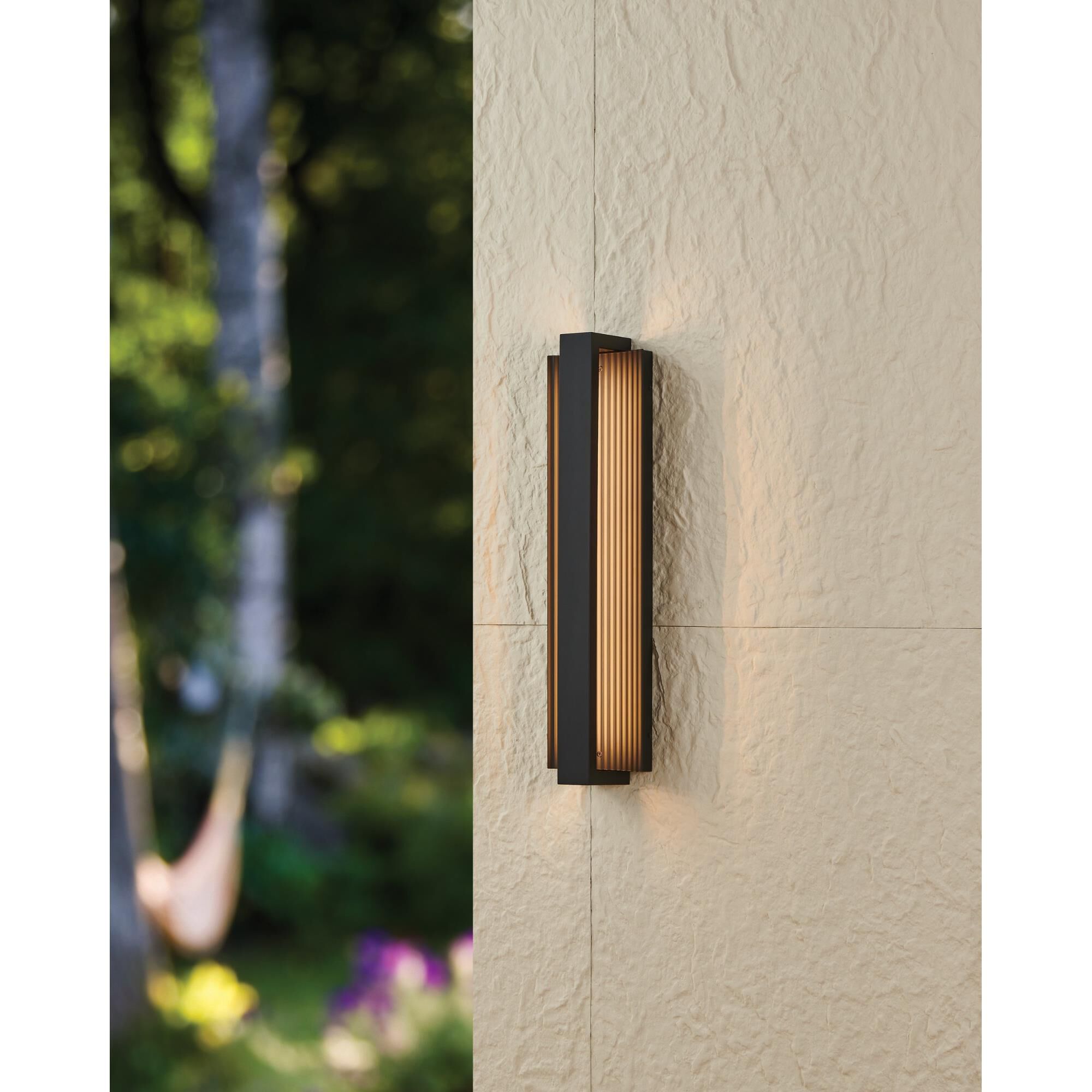 Shown in Matte Black finish and Clear Polycarbonate glass