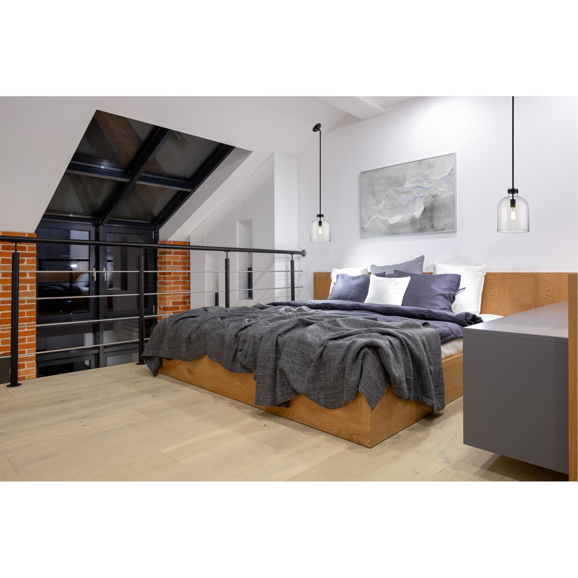 Shown in Matte Black finish and Clear Seedy glass and No Shade shade