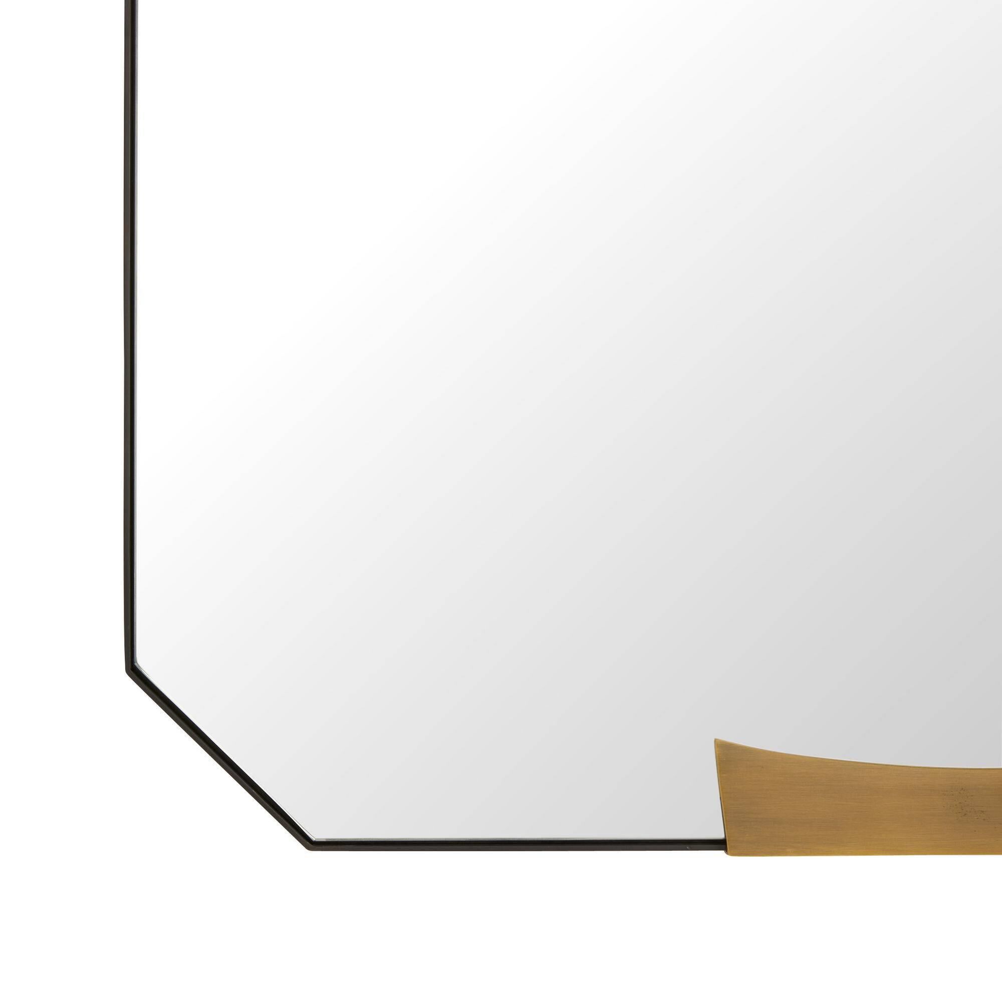 Shown in Blackened Iron and Plain finish