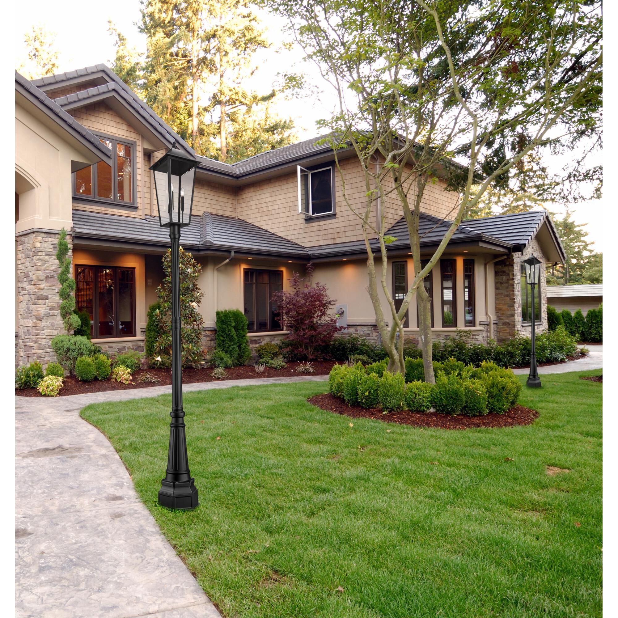 Shown in Black finish and Clear Beveled glass and Clear Beveled shade