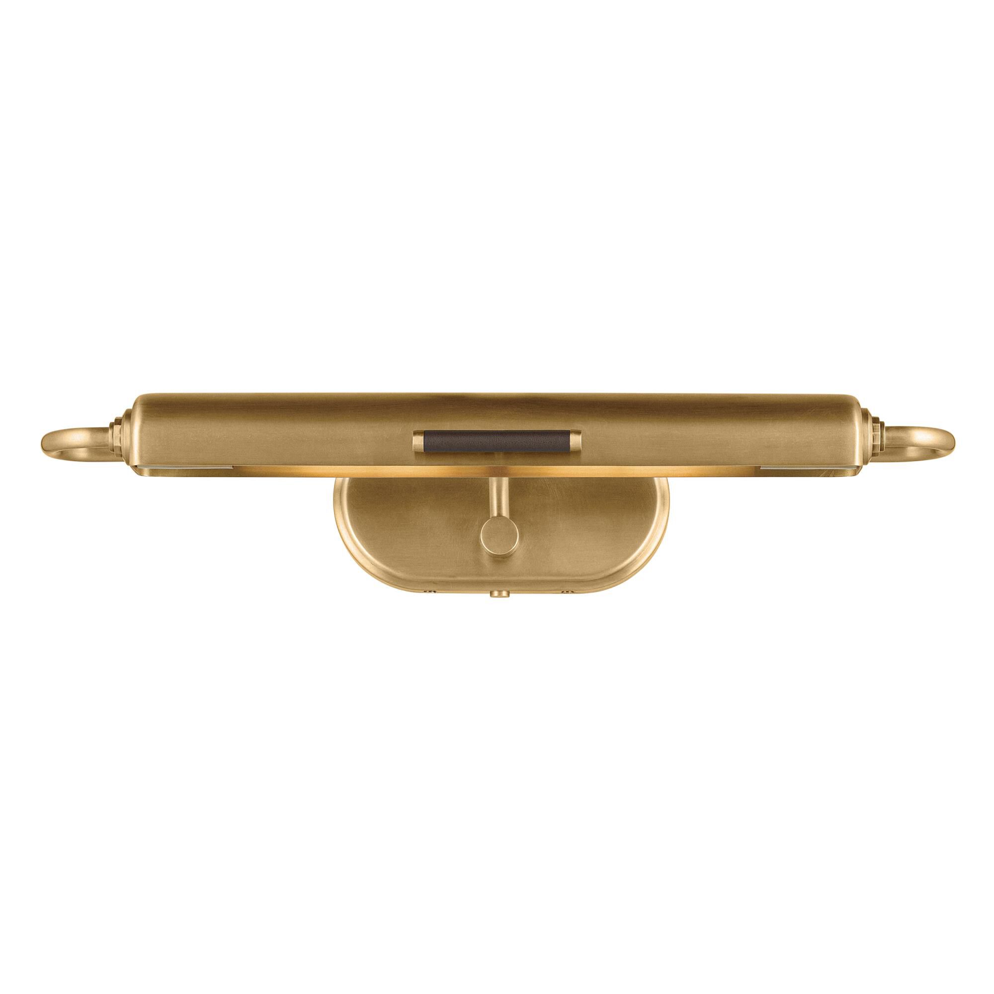 Shown in Lacquered Brass finish and Metal shade