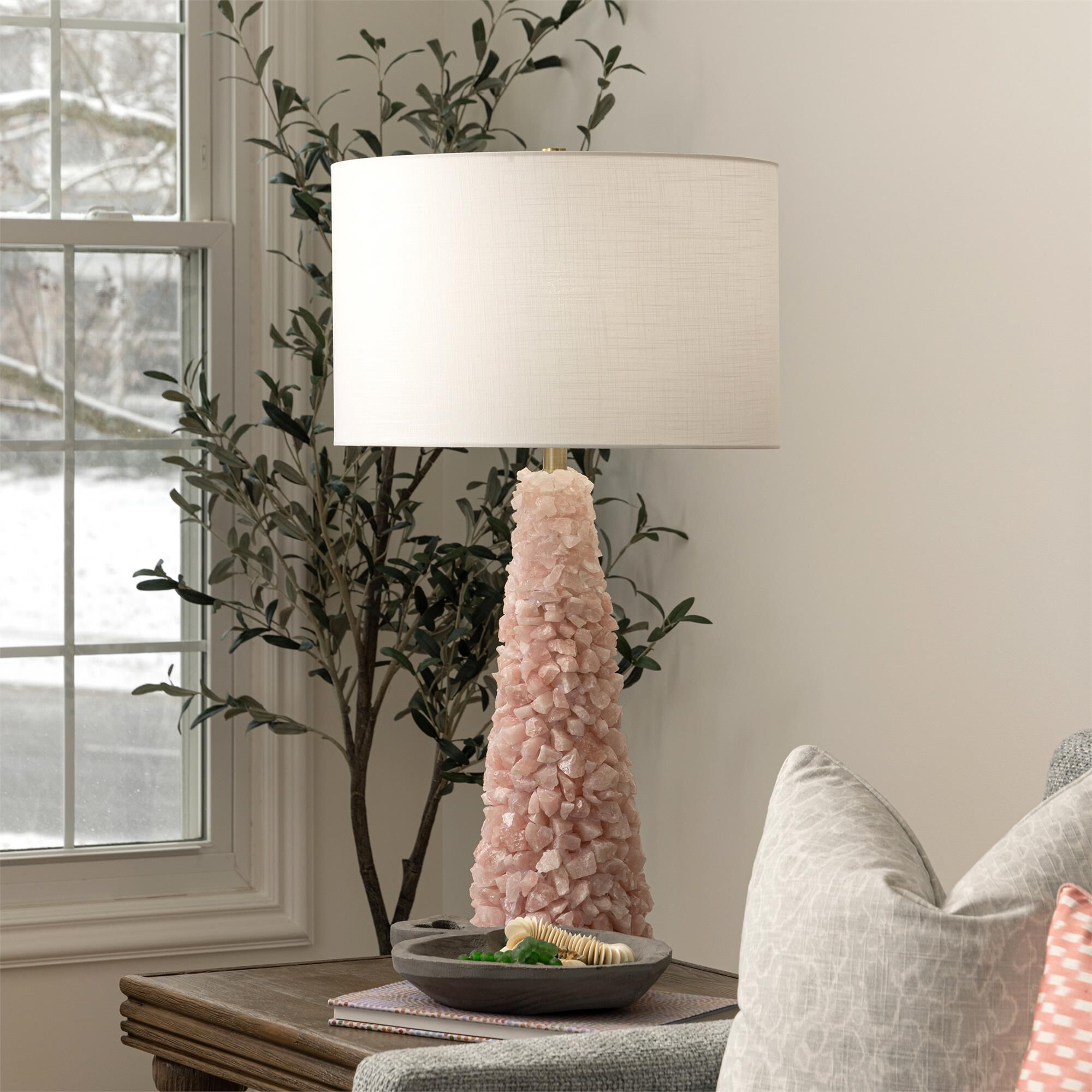 Shown in Rose Quartz finish and Off-White shade
