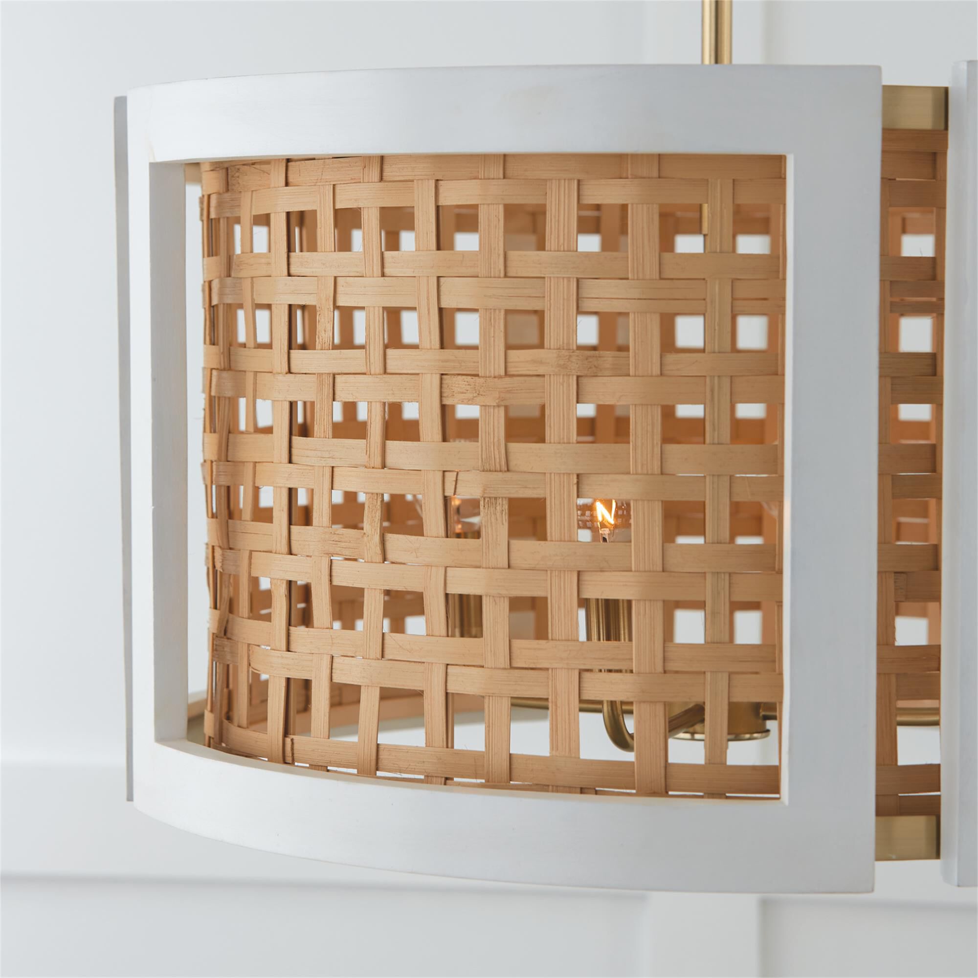 Shown in Flat White and Matte Brass finish