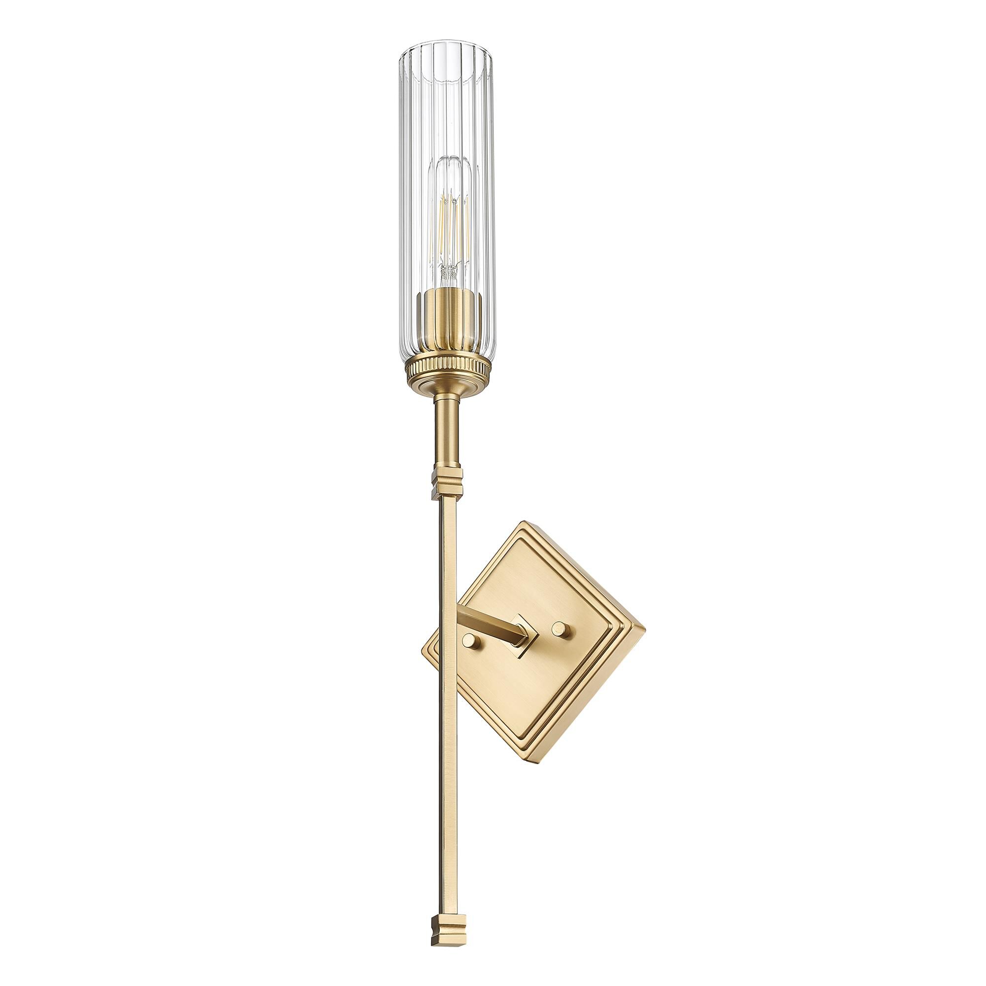 Shown in Modern Gold finish and Clear glass