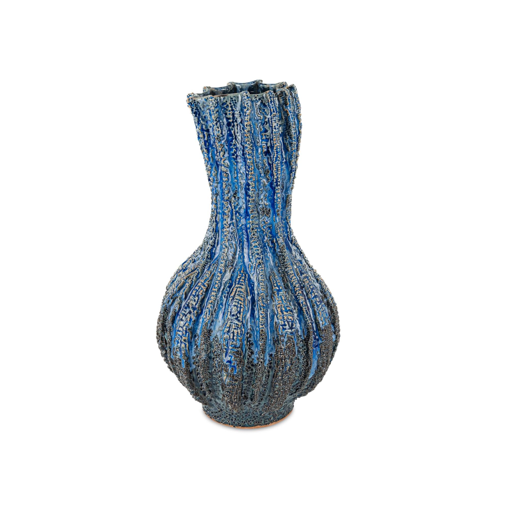 Shown in Reactive Dark Blue finish