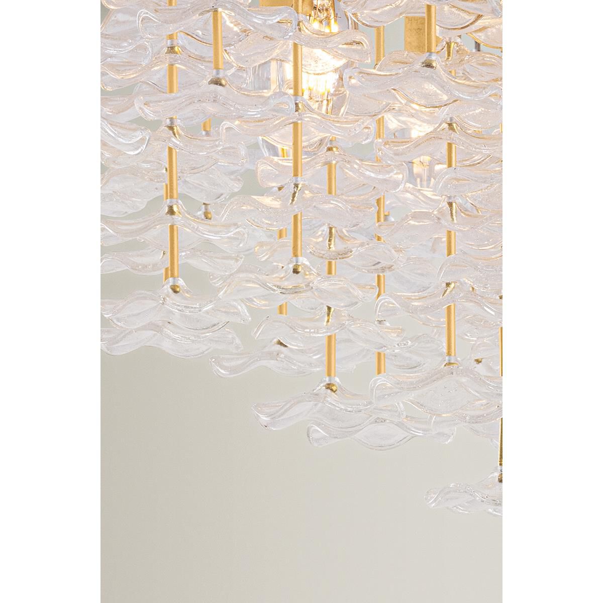 Shown in Vintage Gold Leaf finish and Piastre glass