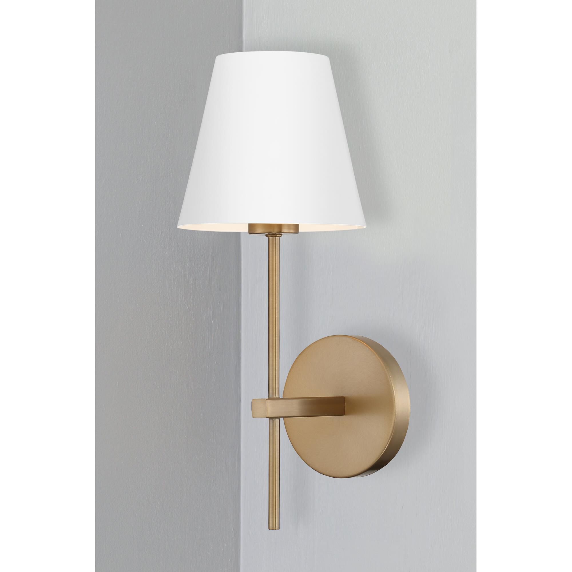 Shown in Vibrant Gold finish and Metal shade