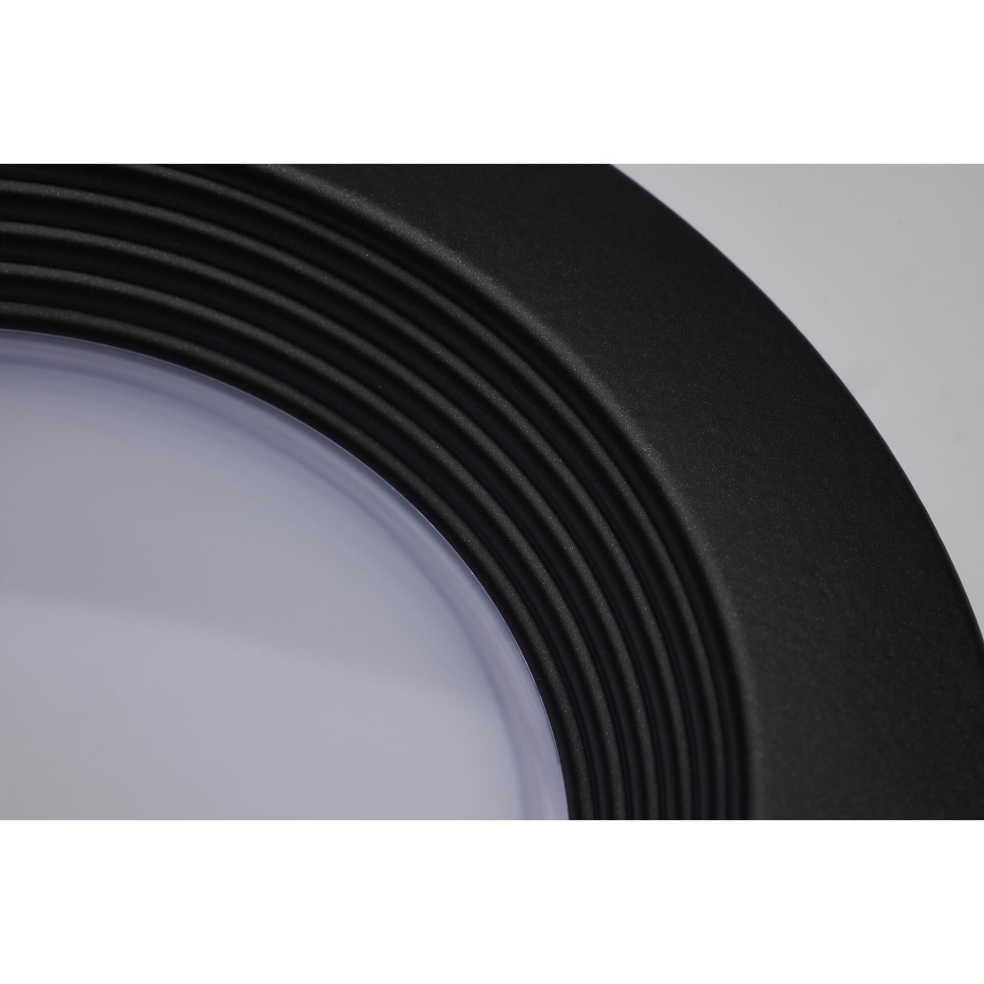 5 Inch LED Recessed Lighting Trim by Satco