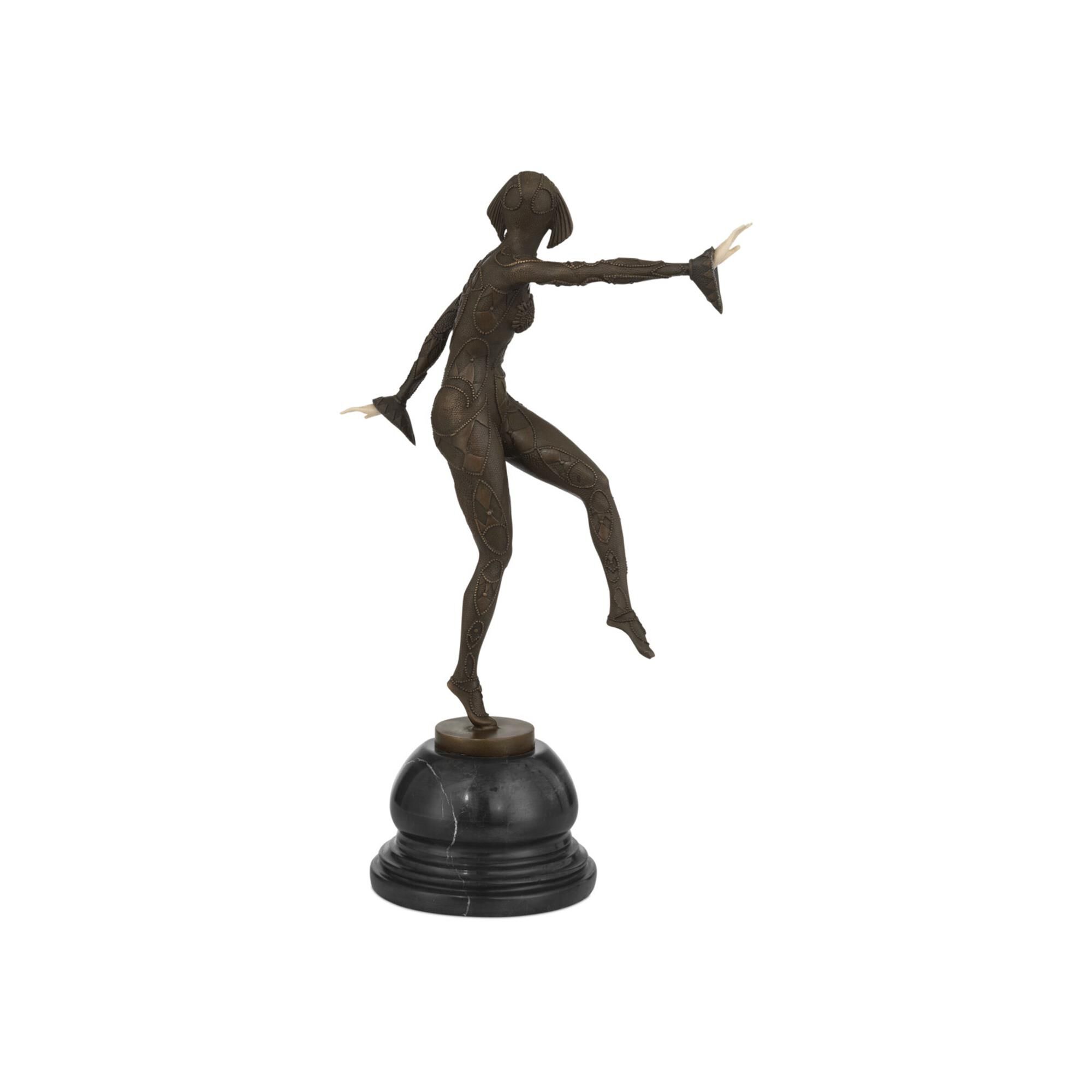 Zanni Sculpture,
