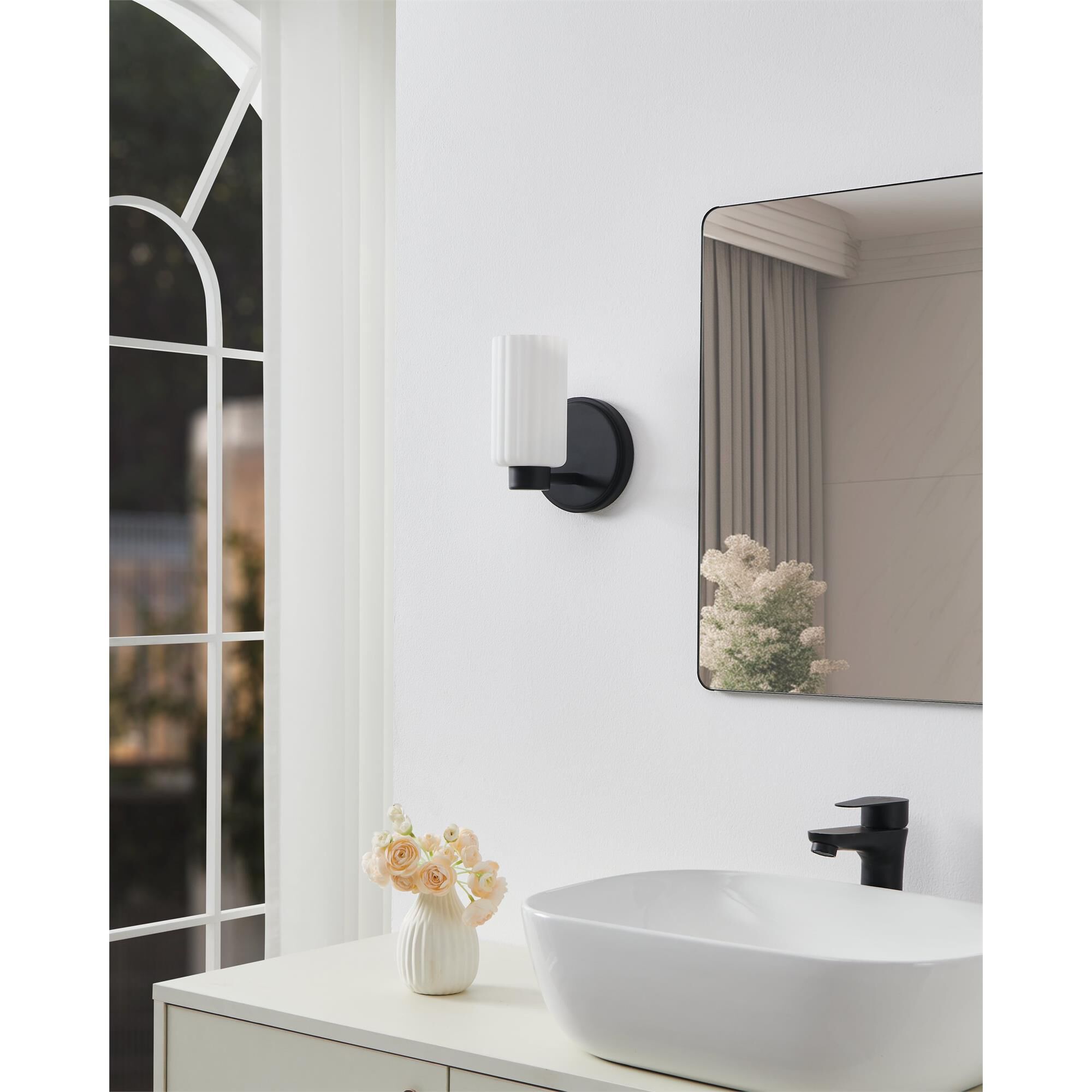 Shown in Matte Black finish and Etched Opal Ribbed glass