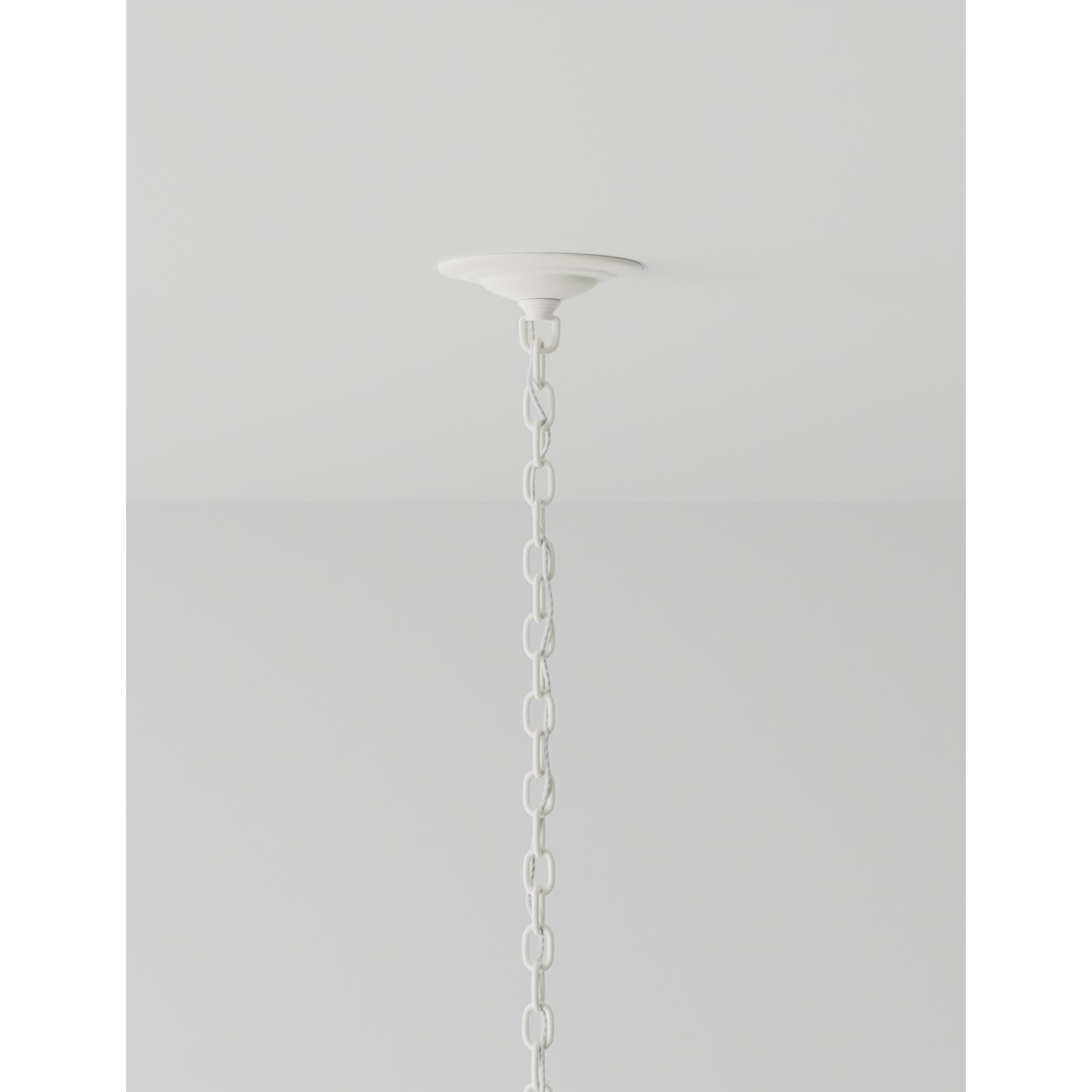 Shown in Vanilla, White finish and Frosted glass