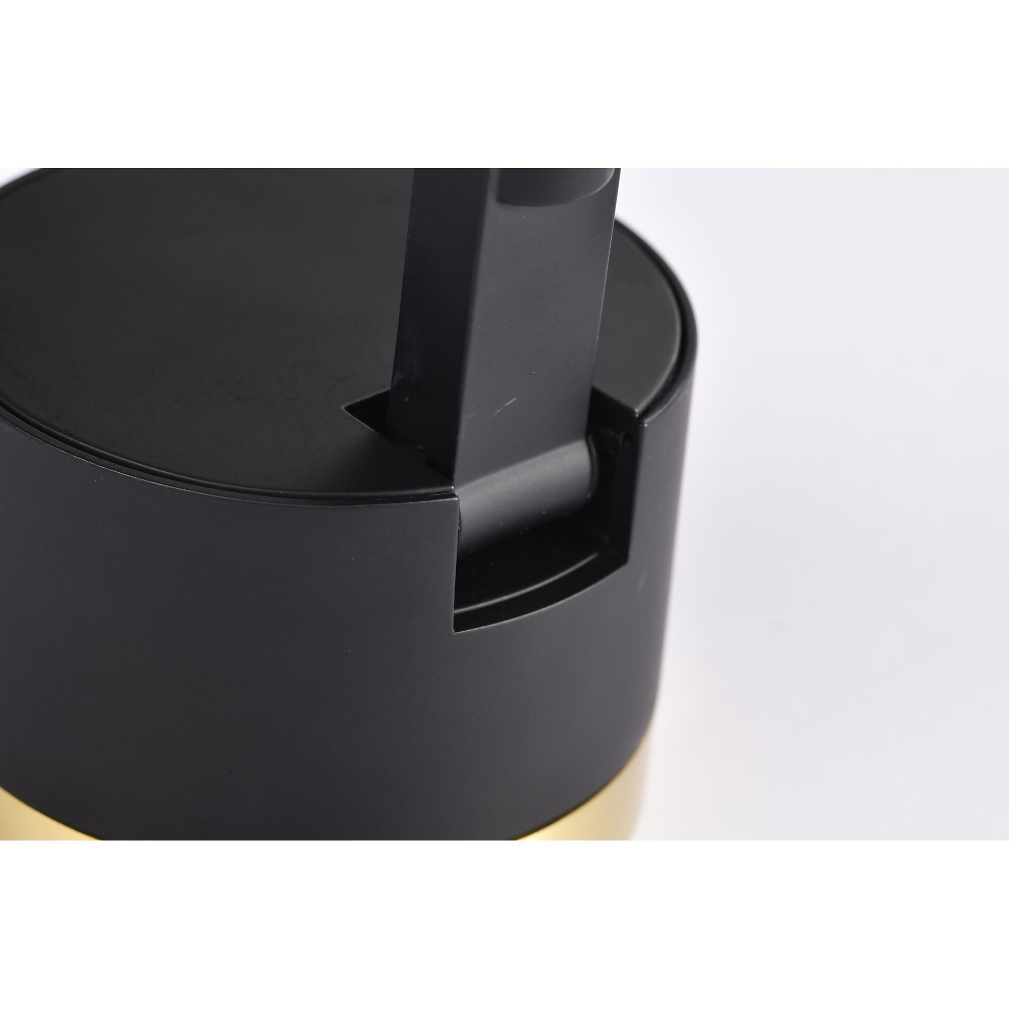 Nuvo  Track Lighting Kit by Nuvo Lighting