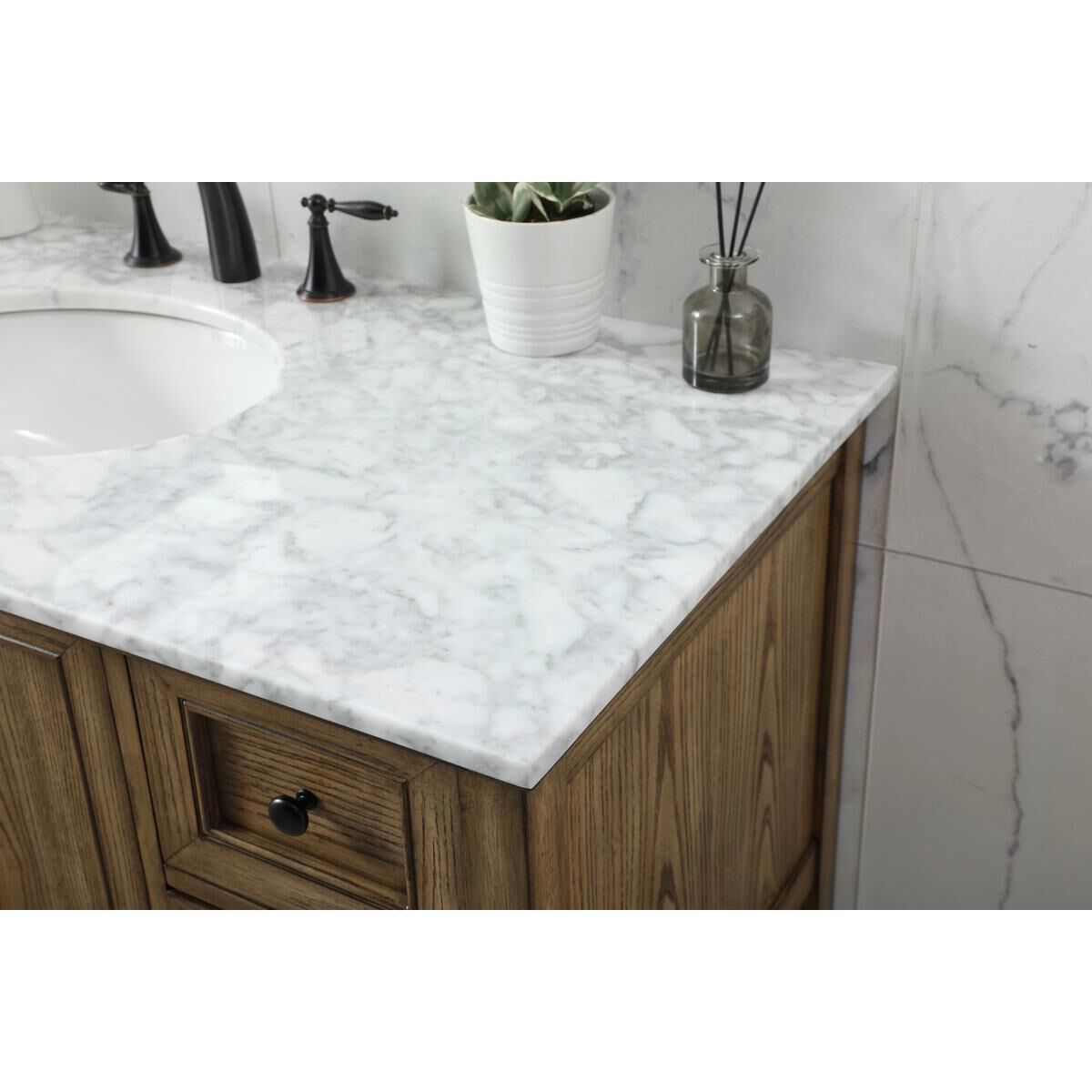 Metropolis Bath Vanity by Elegant Decor
