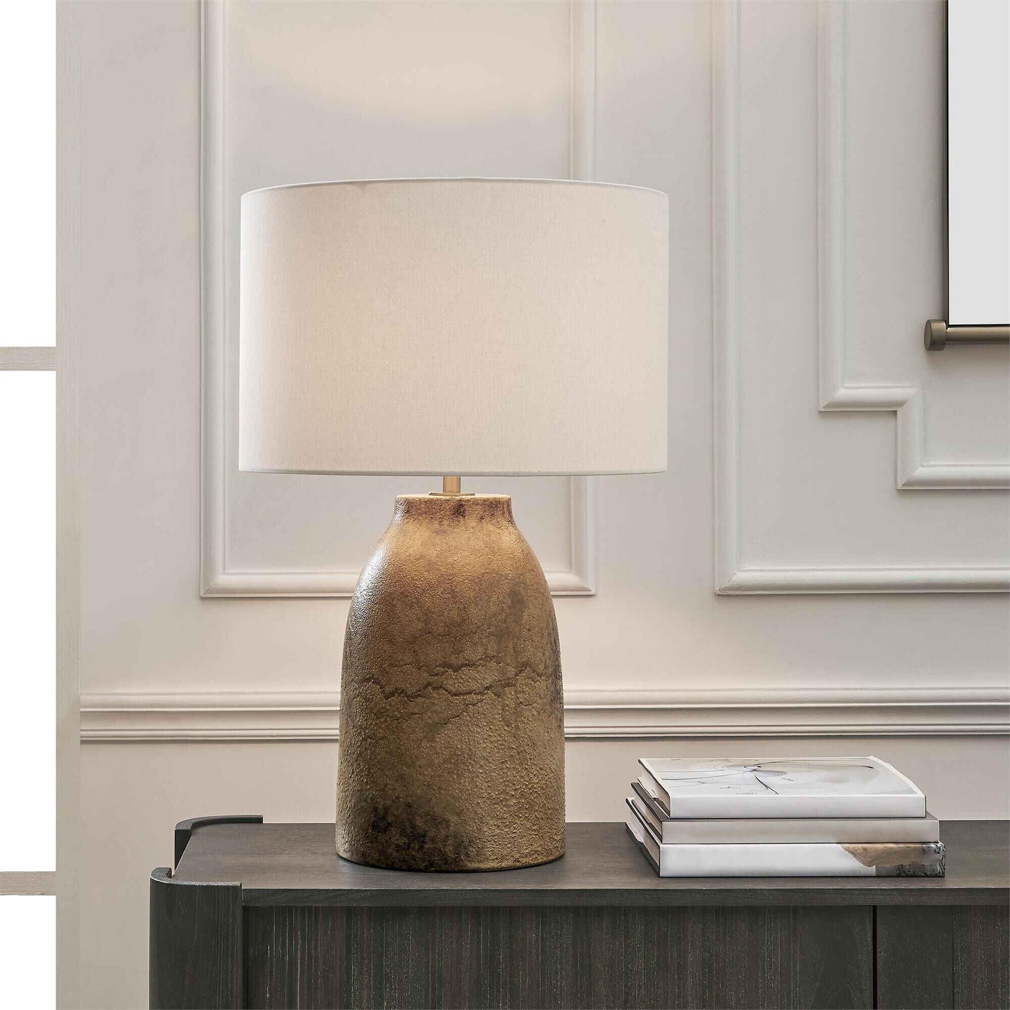 Shown in Brown finish and Drum with Liner shade