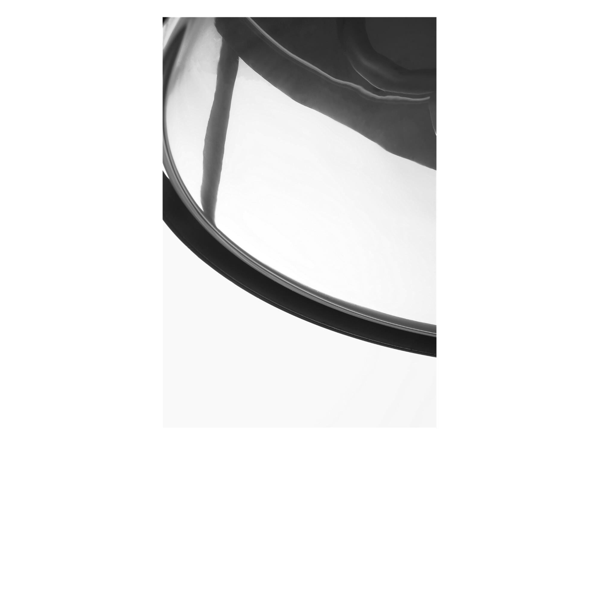 Shown in Midnight Black finish and Clear glass