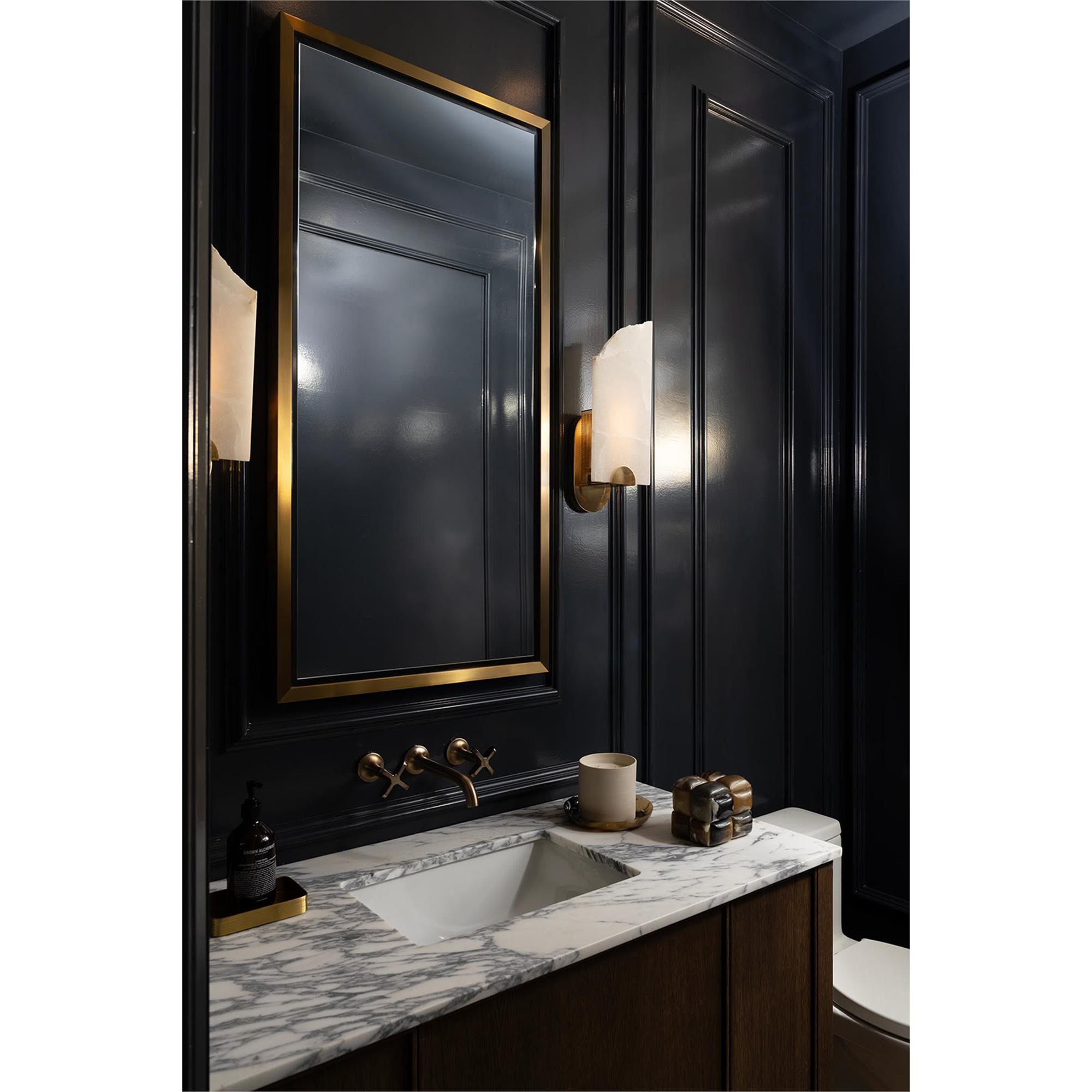 Jonah Medium Wall Sconce,