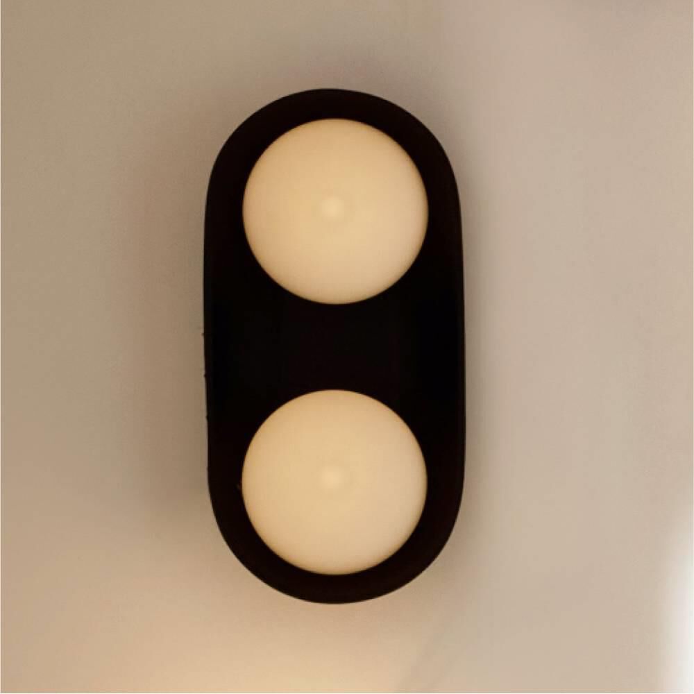 Shown in Matte Black finish