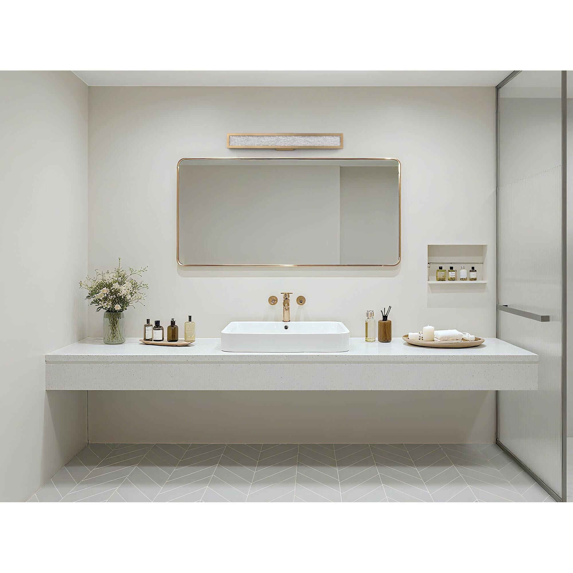 Shown in Champagne Gold finish and Clear Water glass